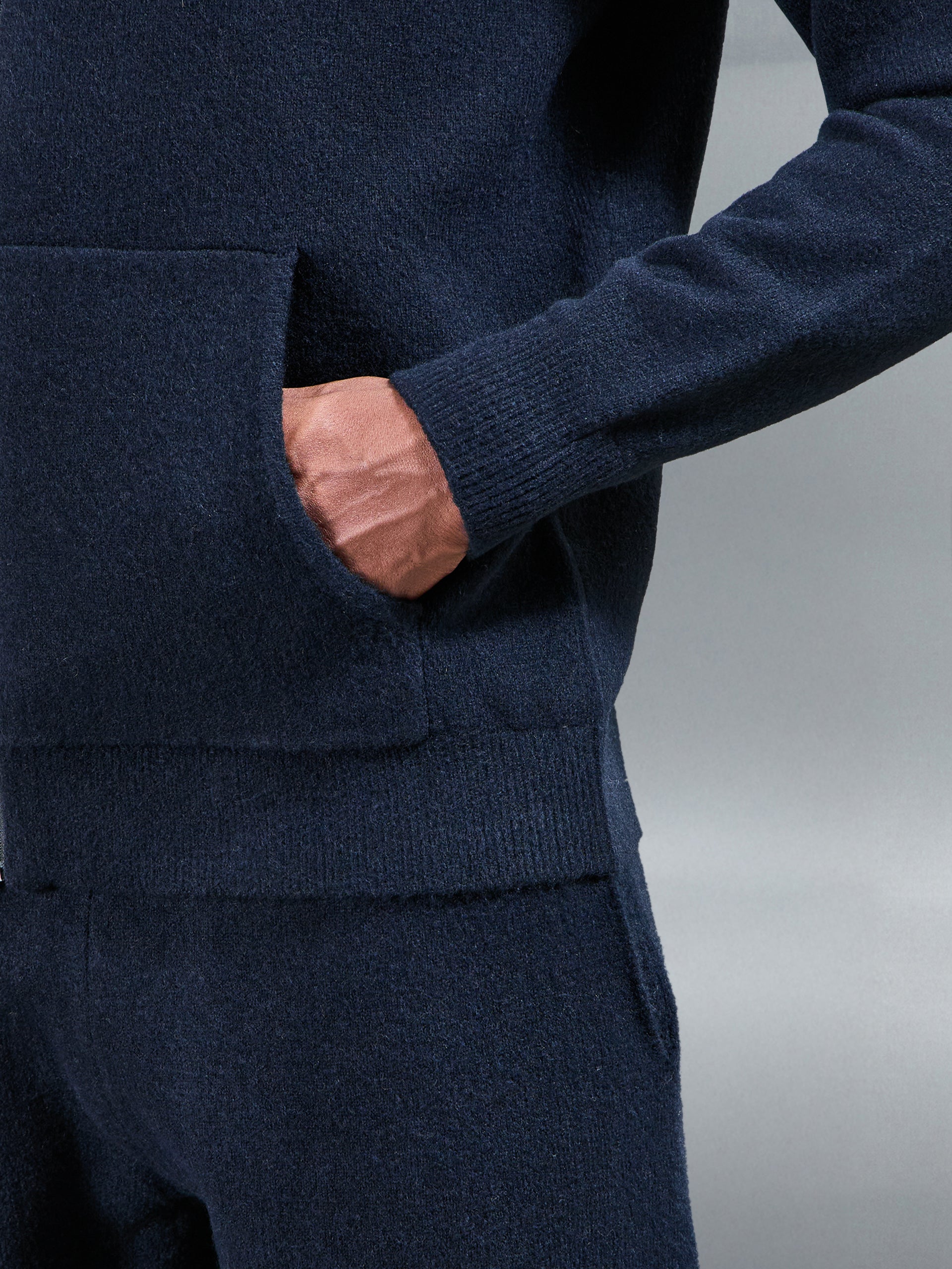 Chunky Wool Zip Hoodie in Navy