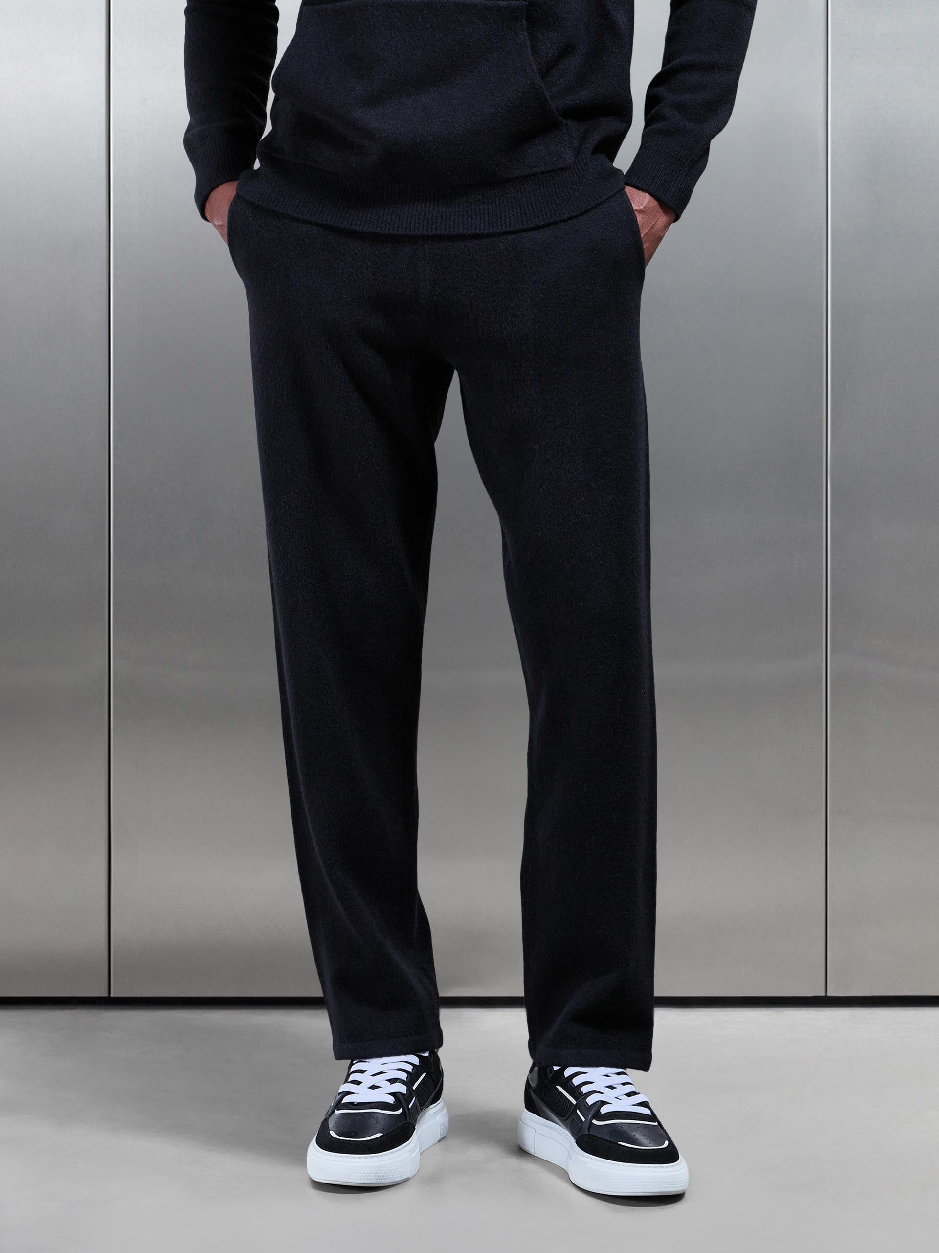 Chunky Wool Straight Leg Jogger in Black