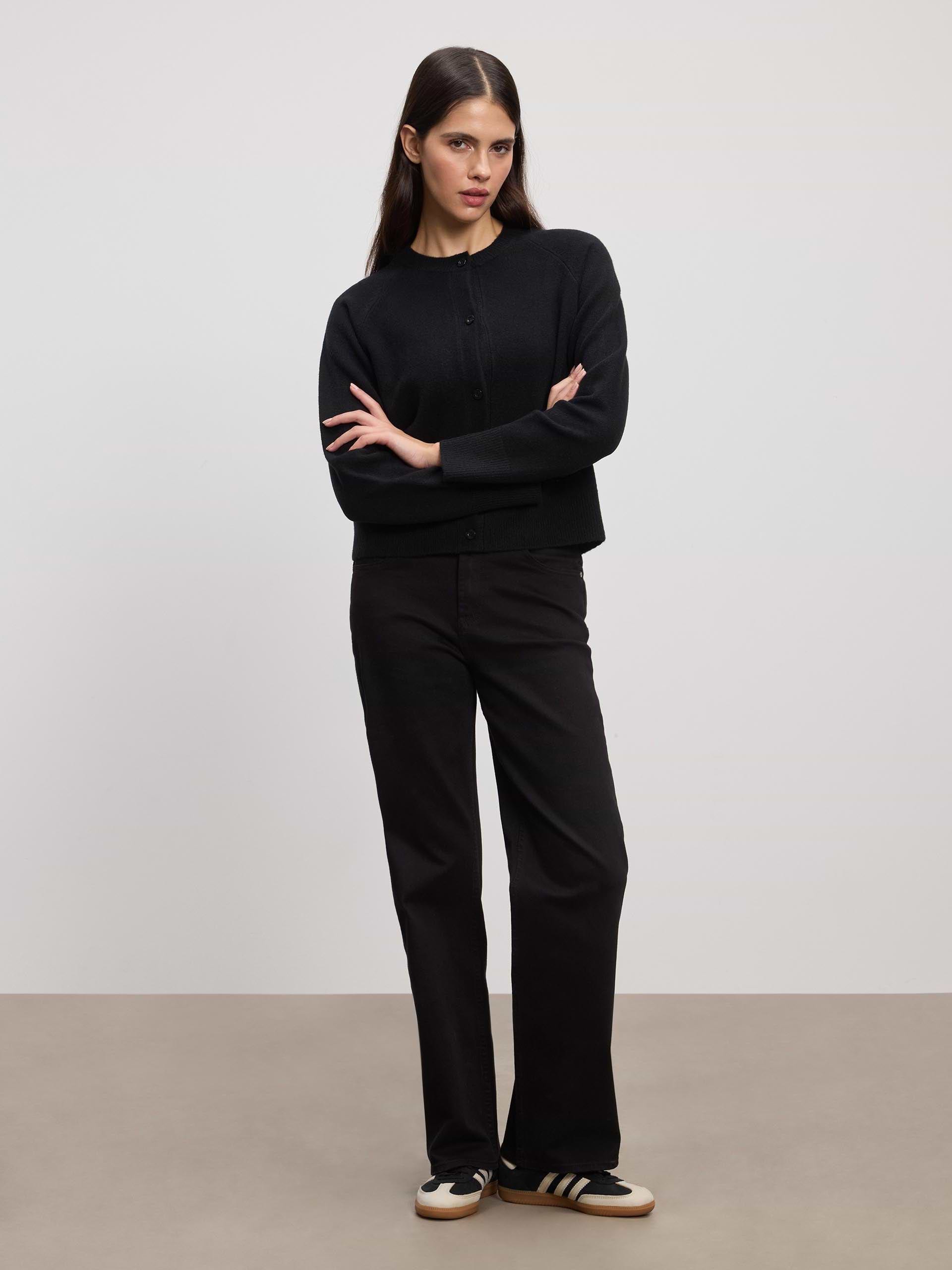 Womens Chunky Knitted Cardigan in Black