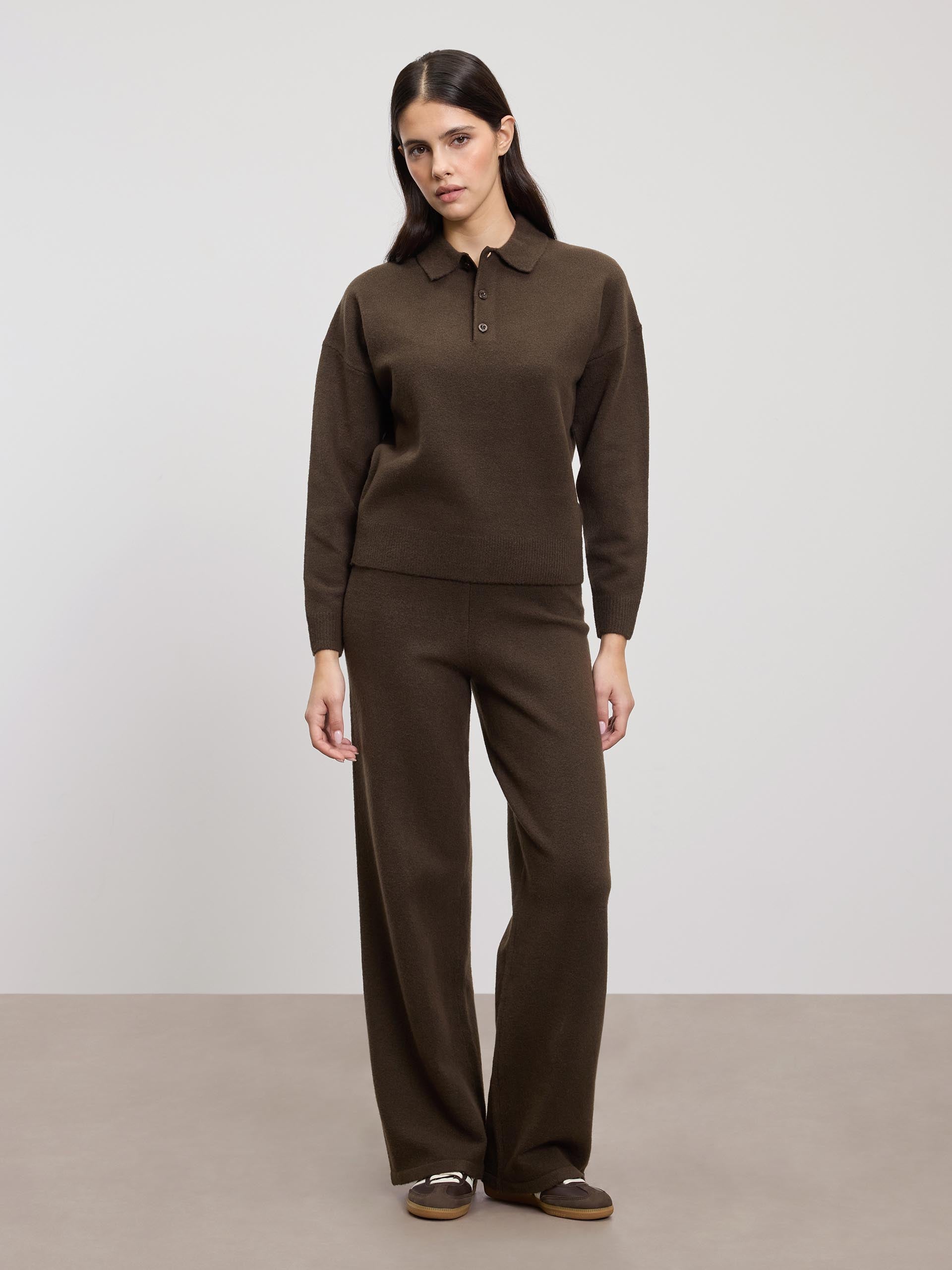 Womens Chunky Wool Polo Shirt in Brown