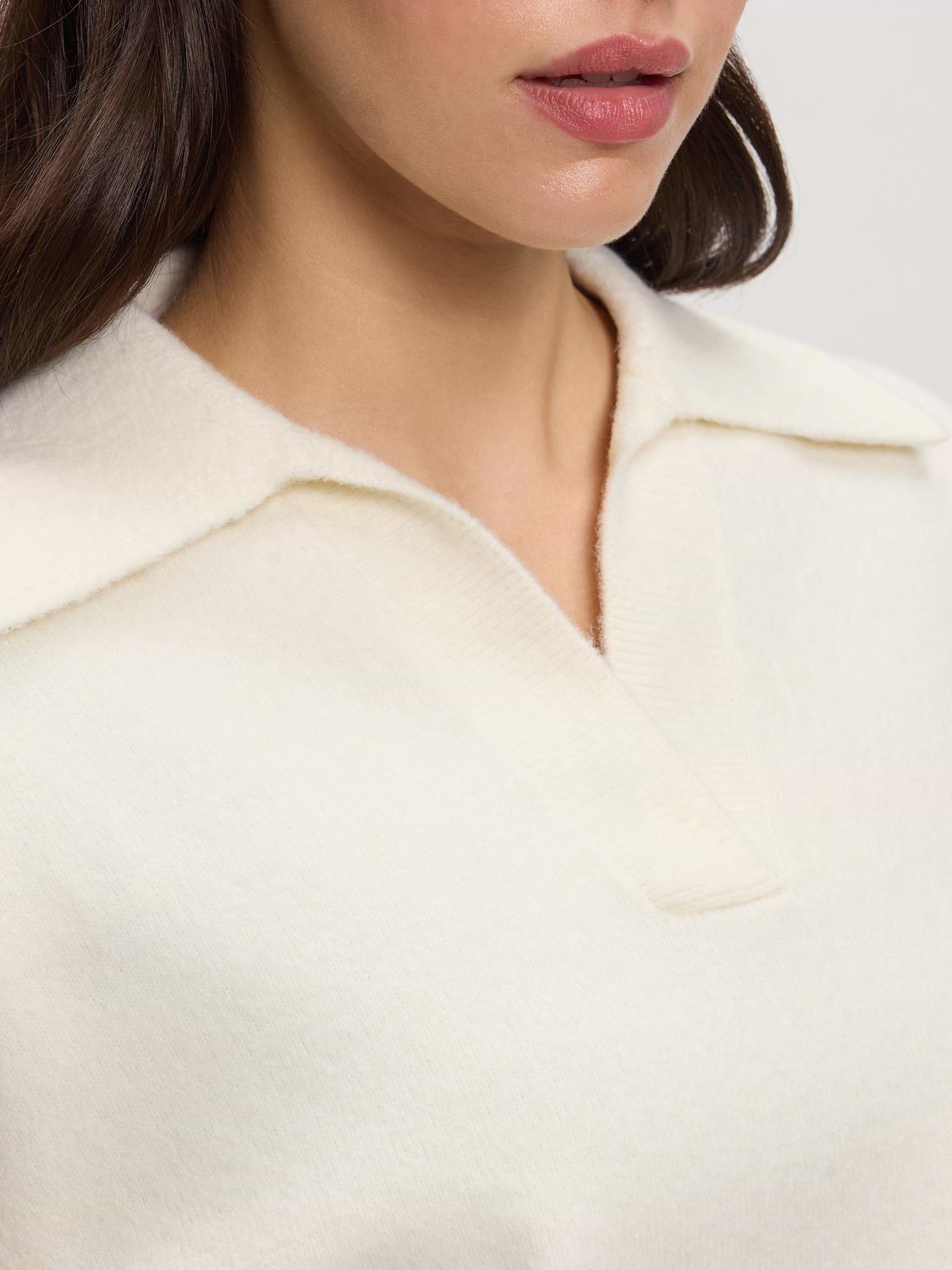 Womens Chunky Wool Revere Collar Polo in White
