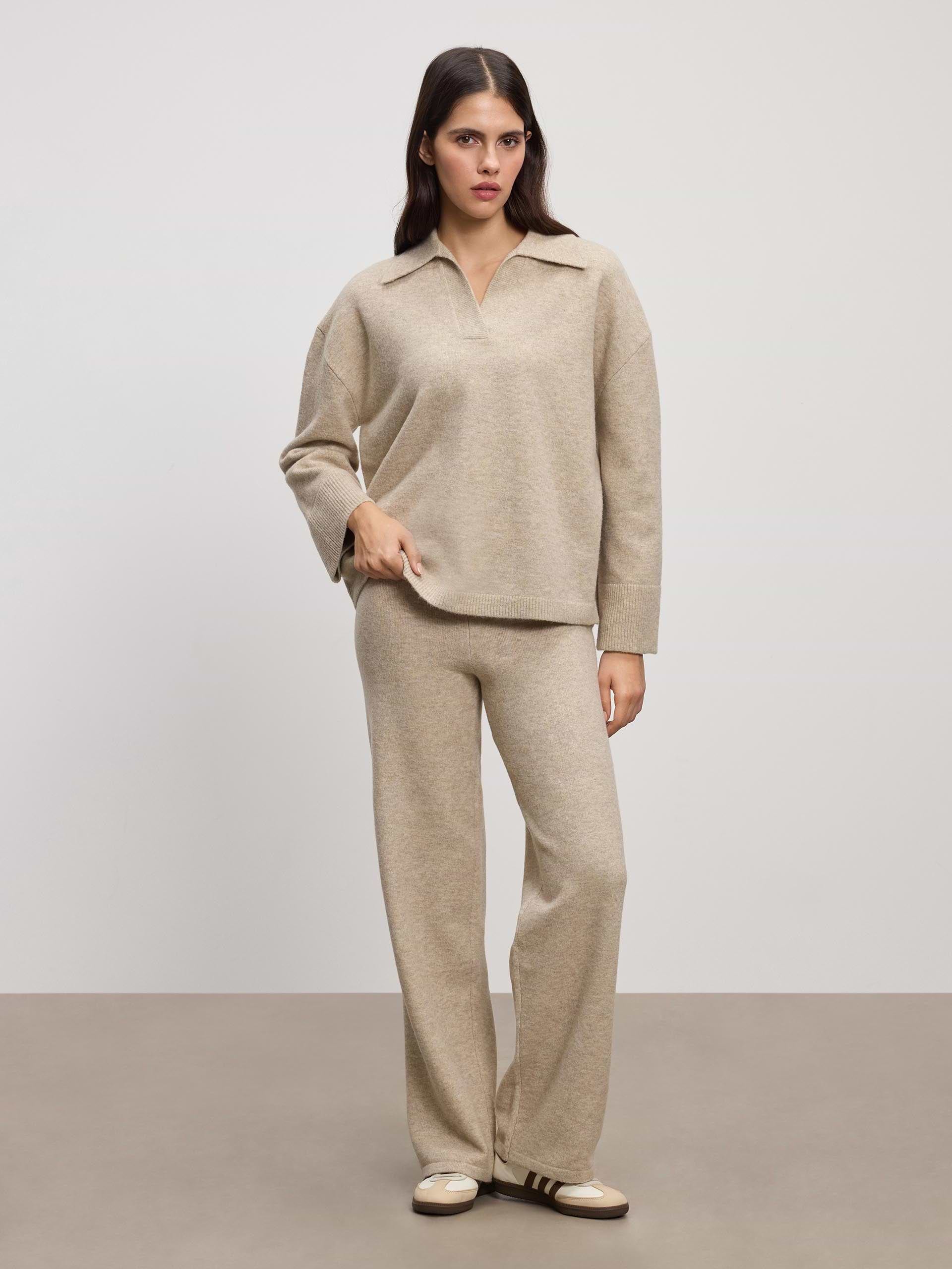 Womens Chunky Wool Revere Collar Polo in Stone