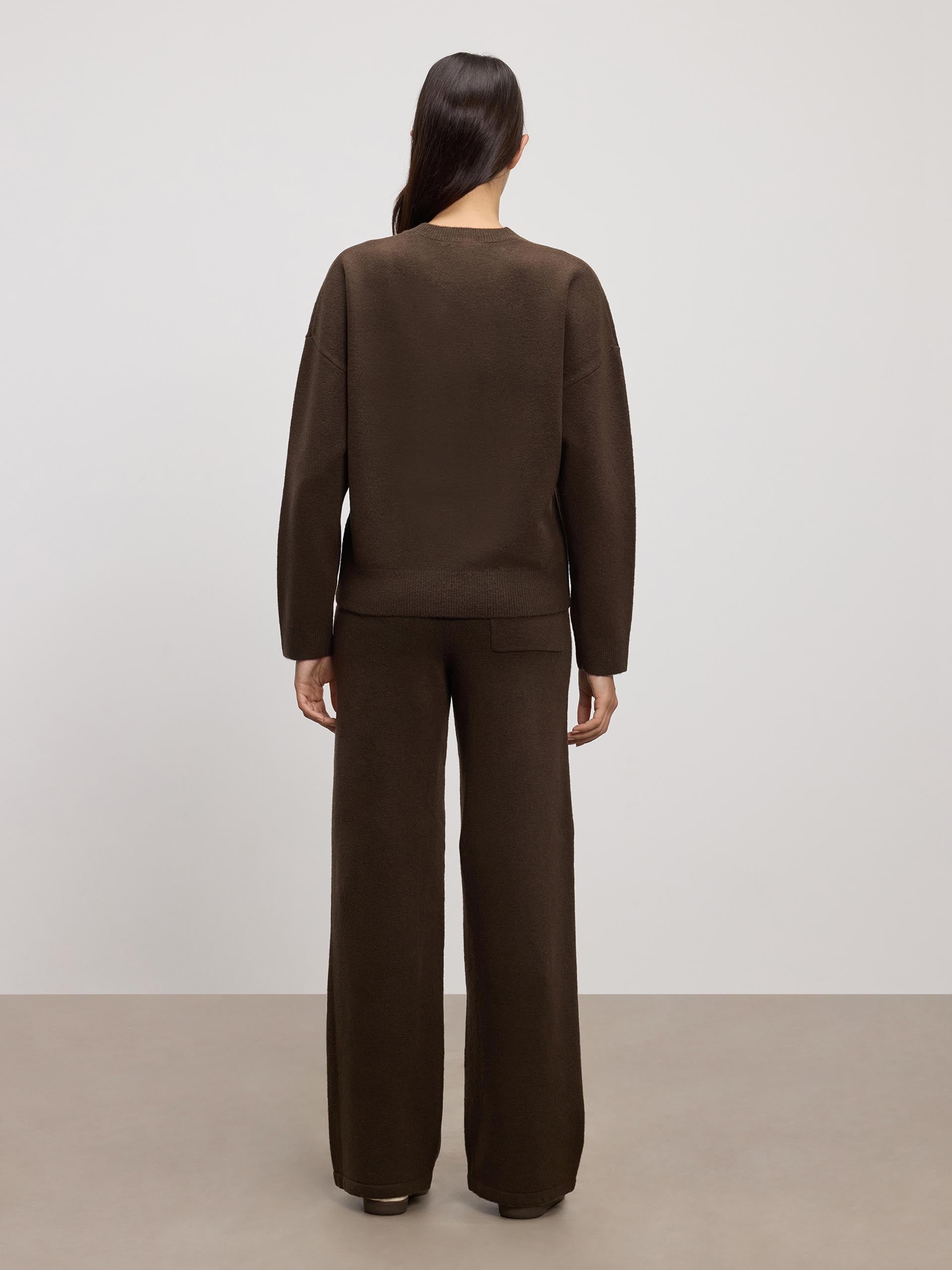 Womens Chunky Wool Jogger in Brown