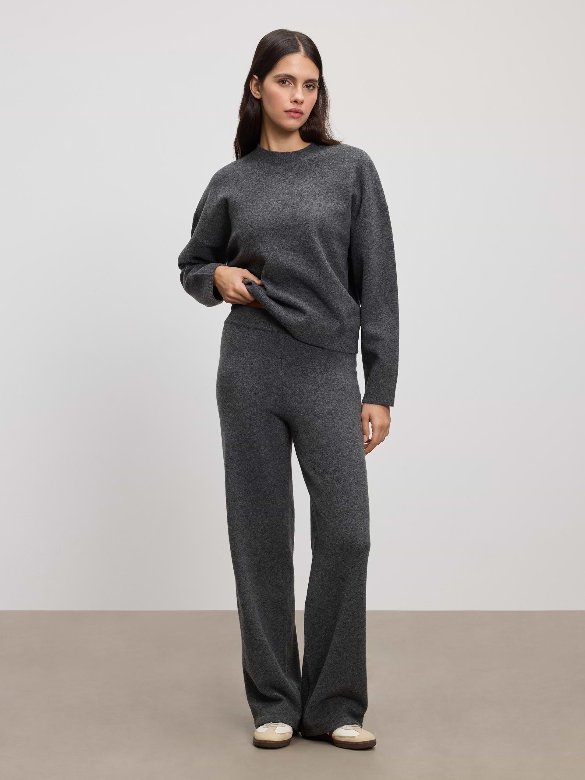 Womens Chunky Wool Jogger in Charcoal