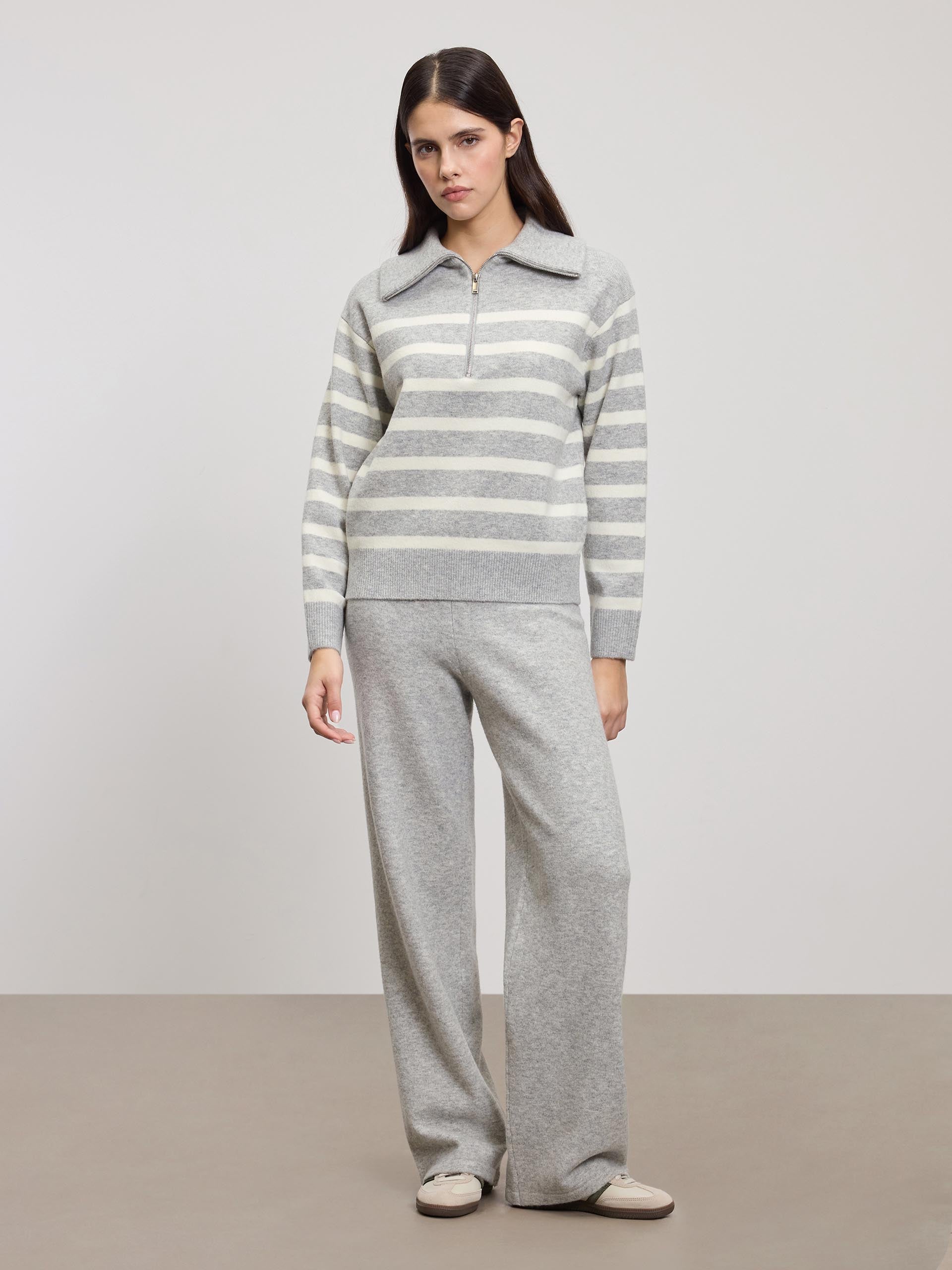 Womens Chunky Wool Stripe Half Zip in Grey White