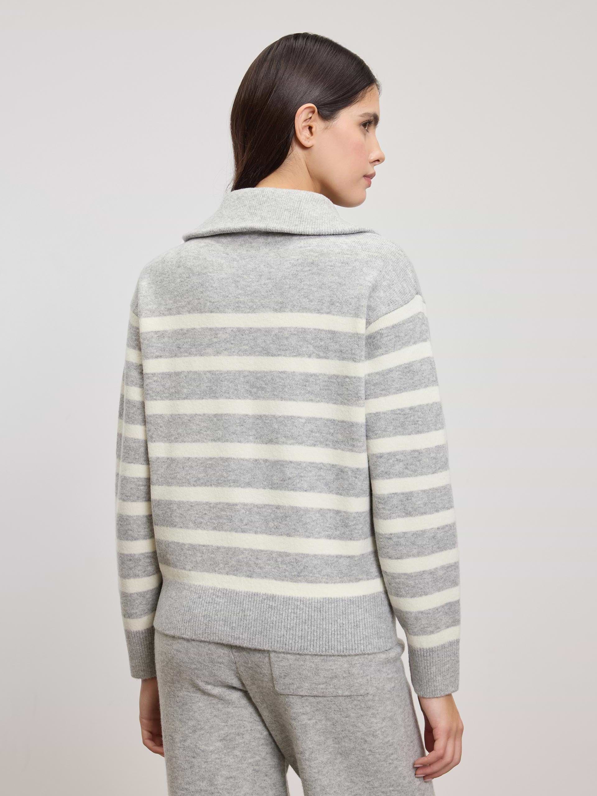 Womens Chunky Wool Stripe Half Zip in Grey White