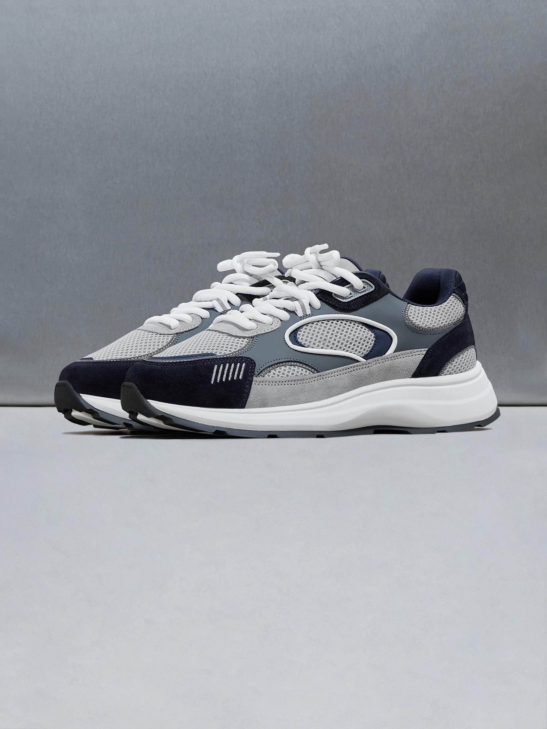 Circuit Trainer in Air Force Blue