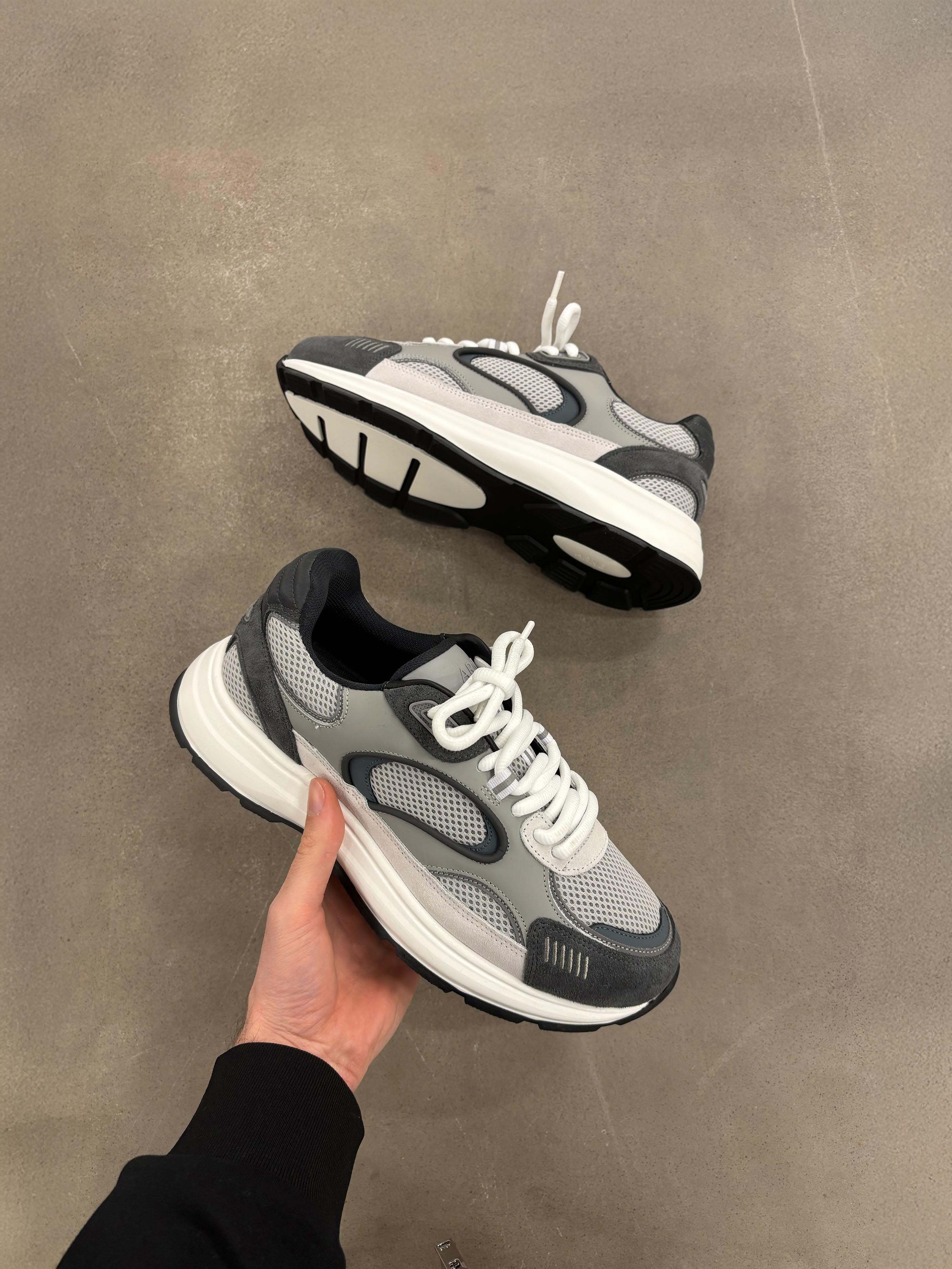 Circuit Trainer in Ocean Grey