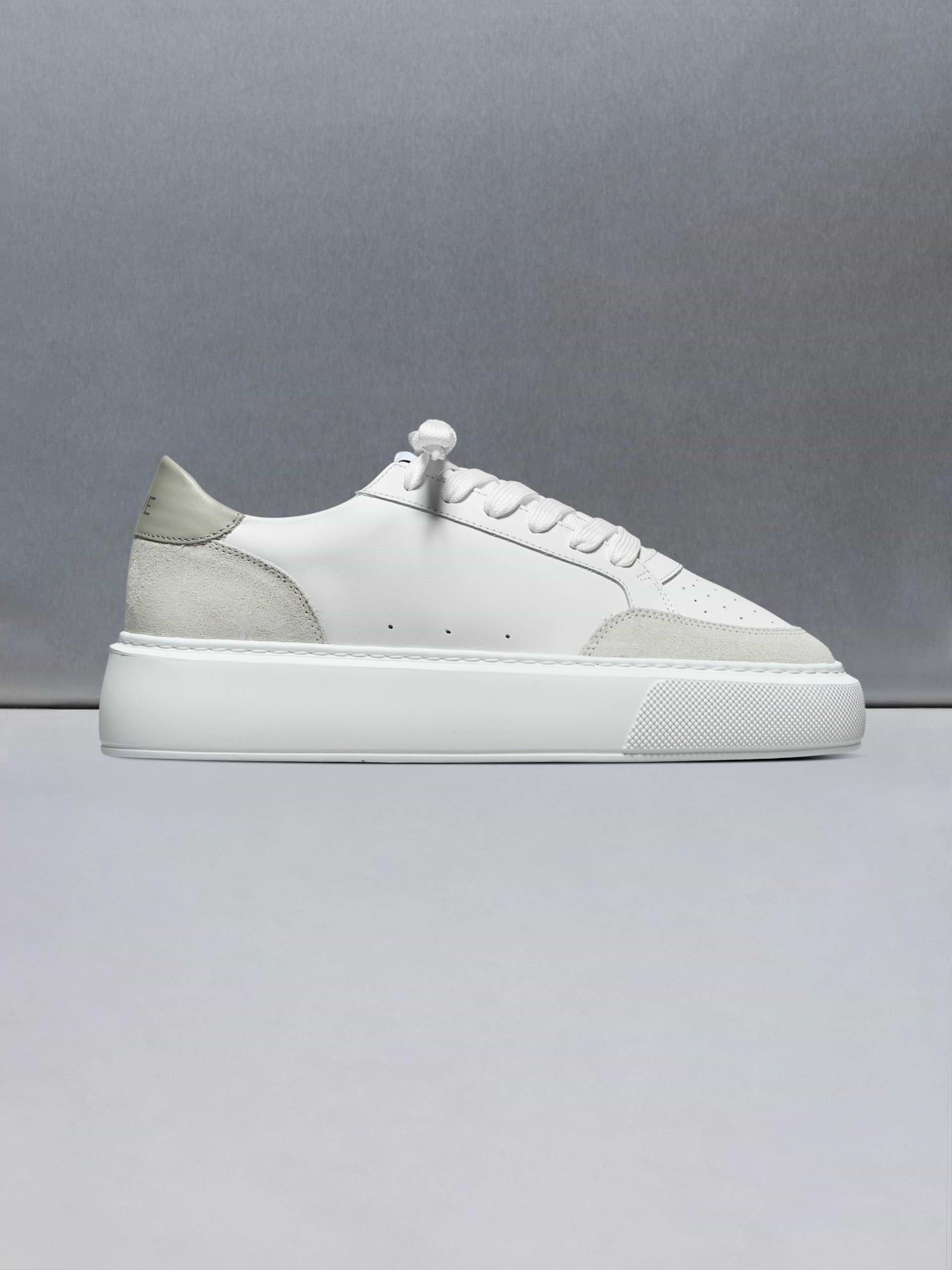Court Trainer 2.0 in White Olive
