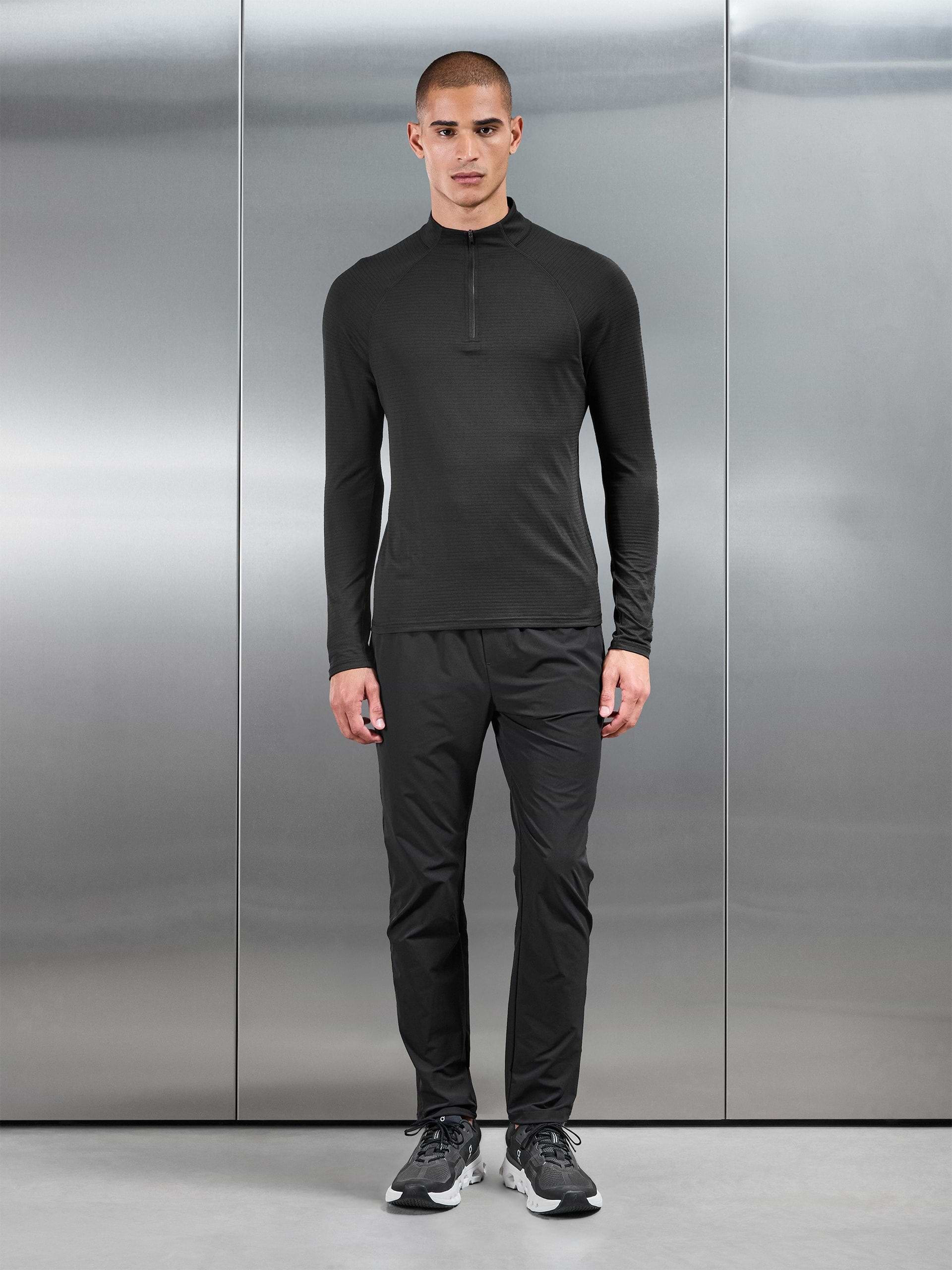 Condition Half Zip in Black