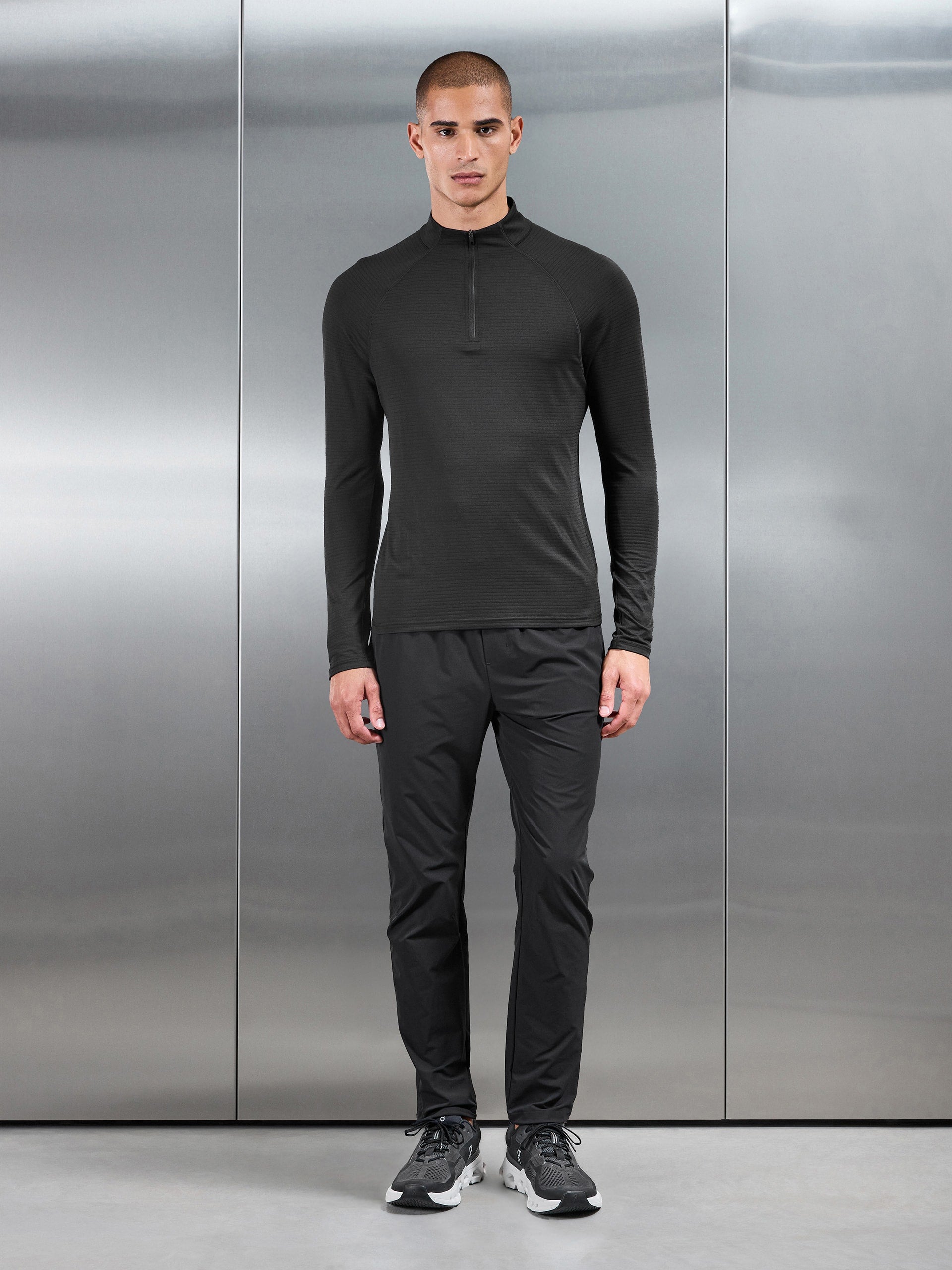 Condition Half Zip in Black