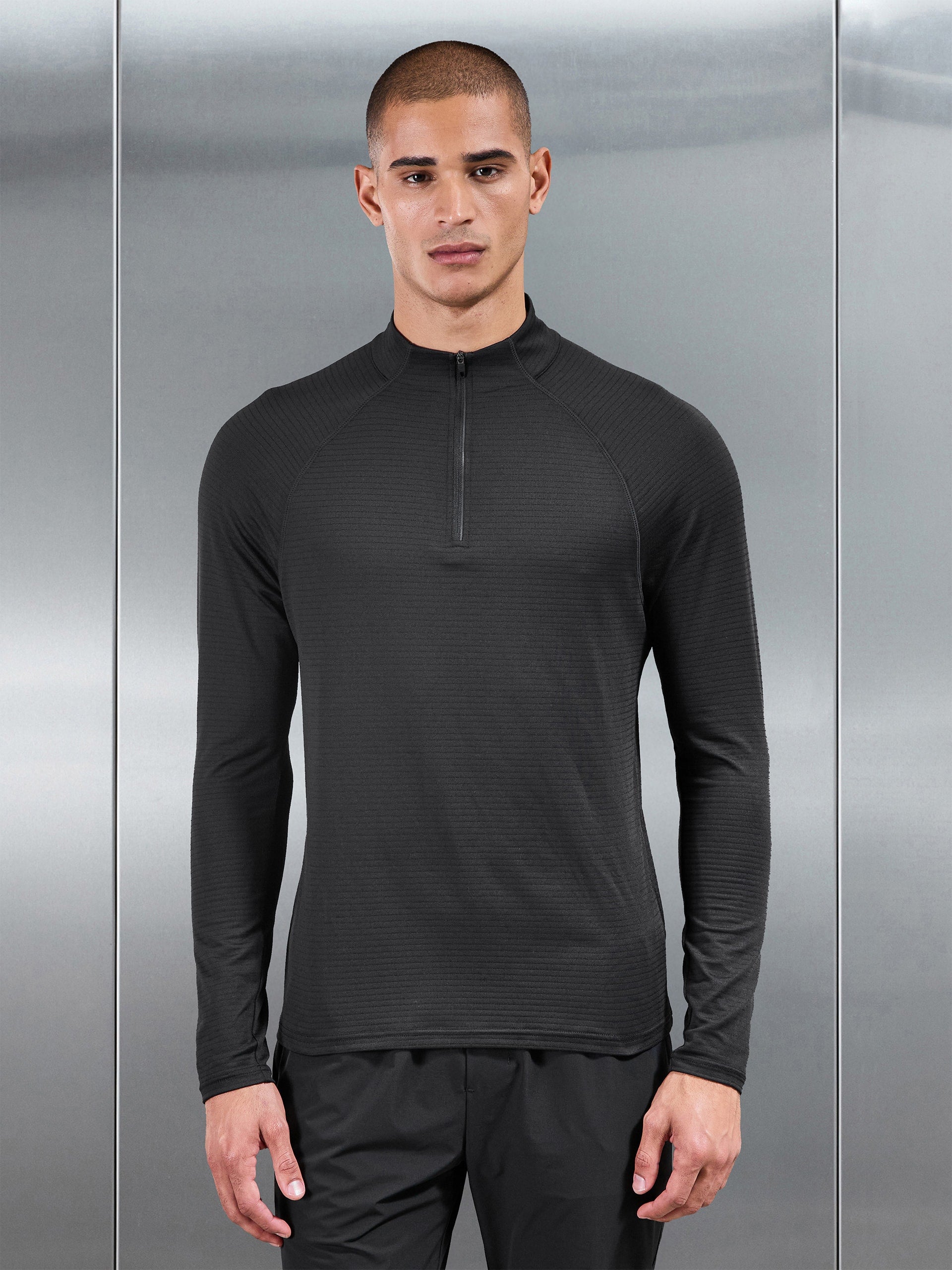 Condition Half Zip in Black