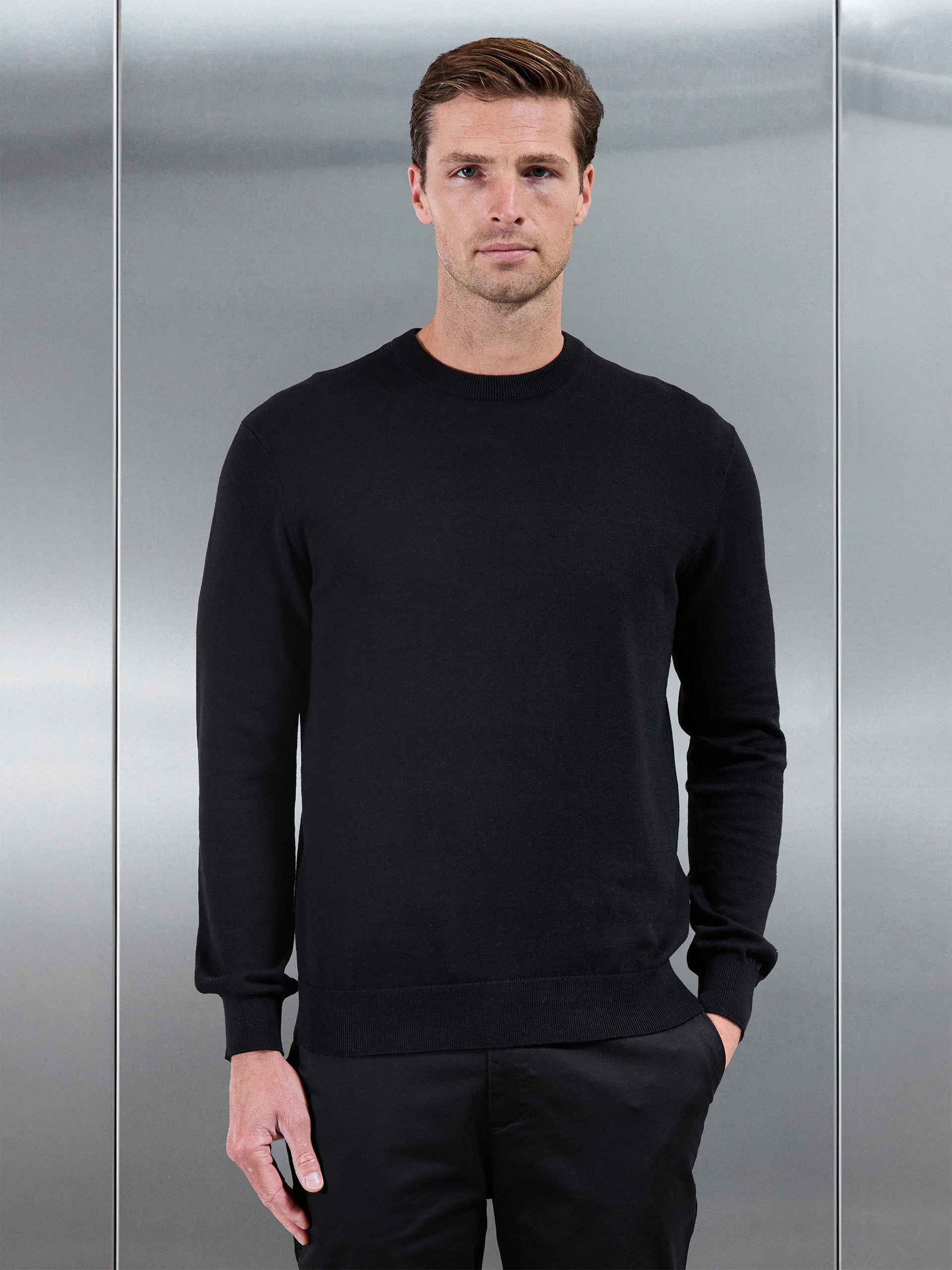 Cotton Knitted Crew Neck Sweatshirt in Black