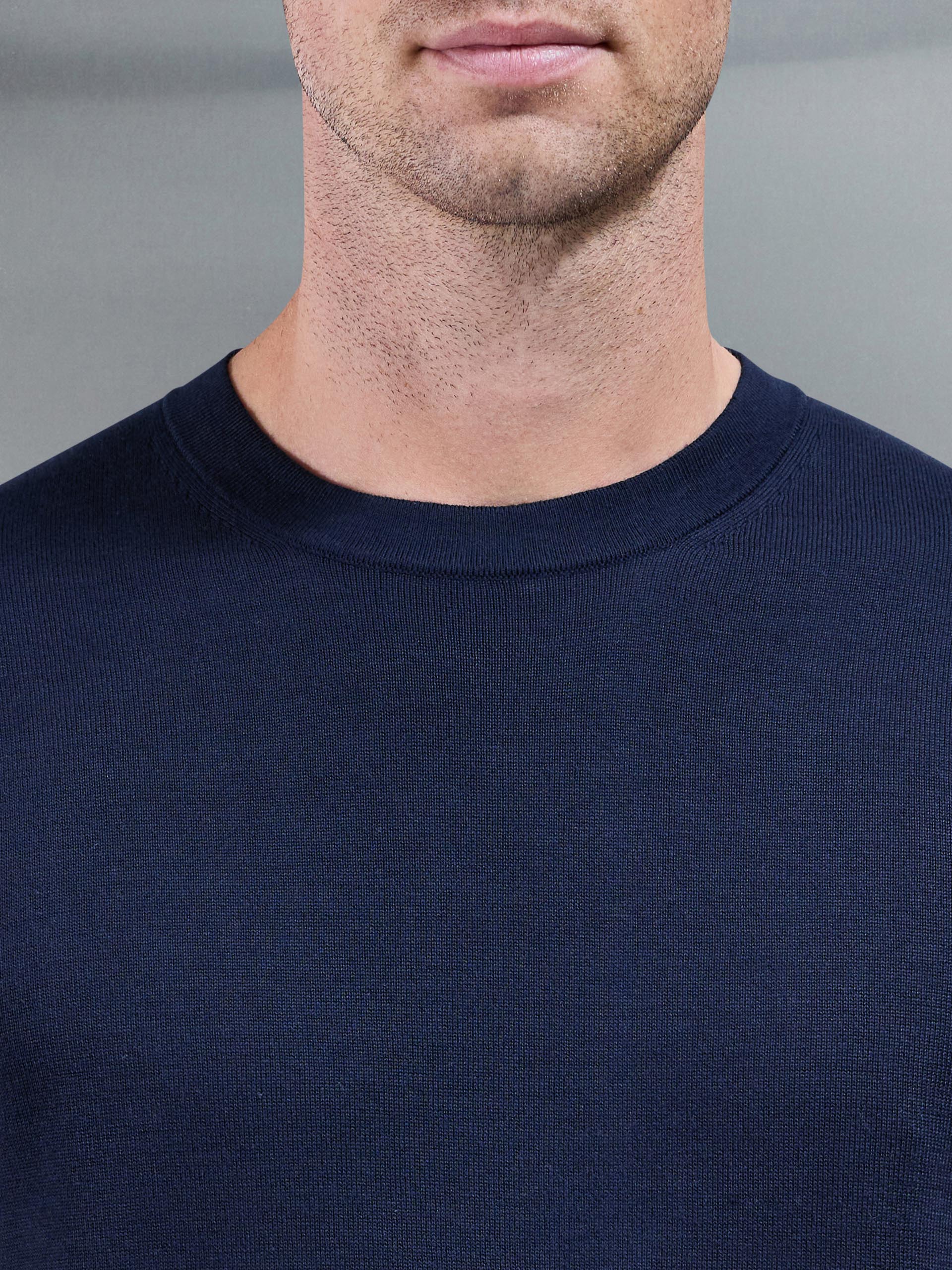 Cotton Knitted Crew Neck Sweatshirt in Navy