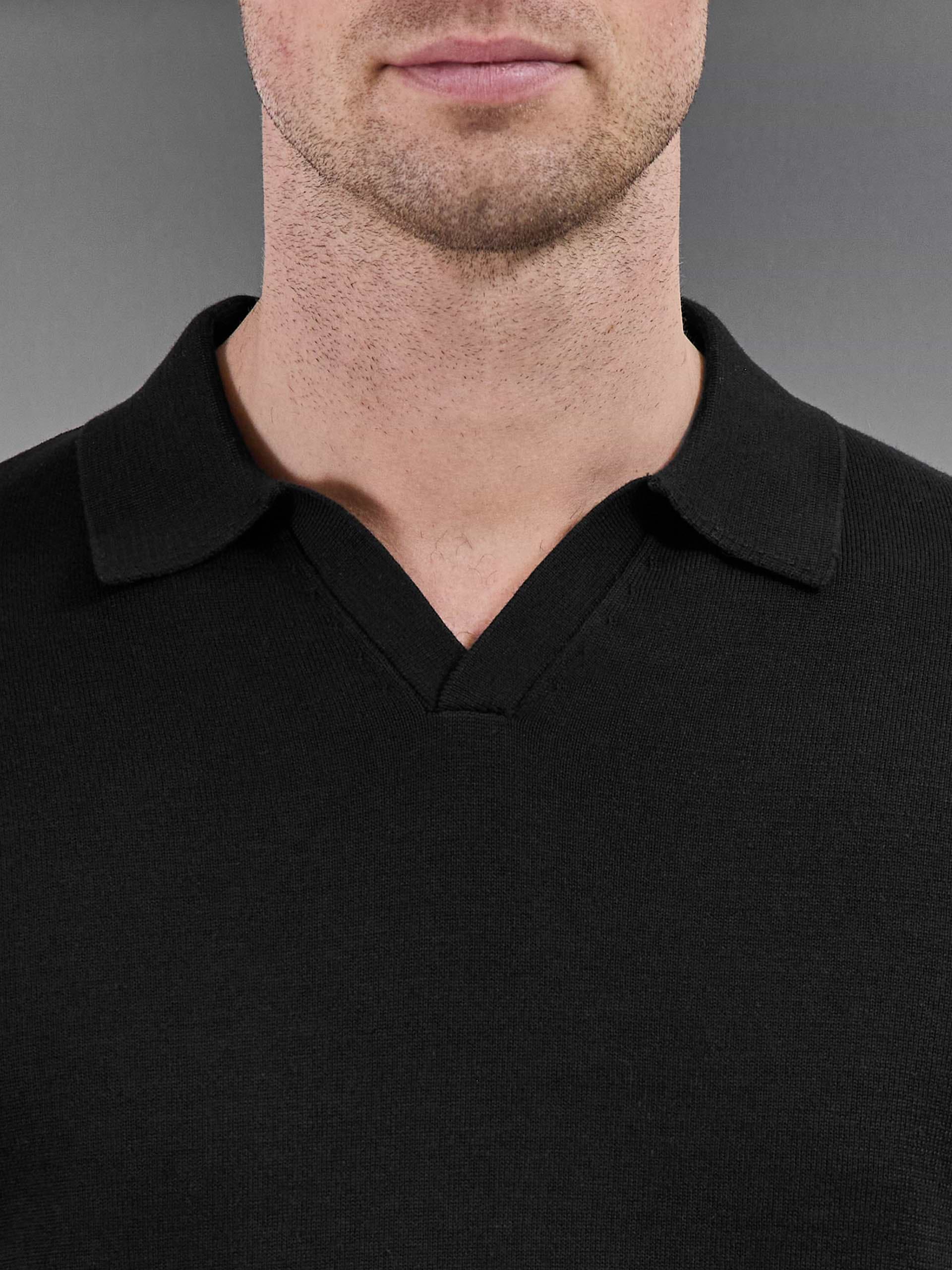 Cotton Knitted Revere Collar Polo Shirt in Black