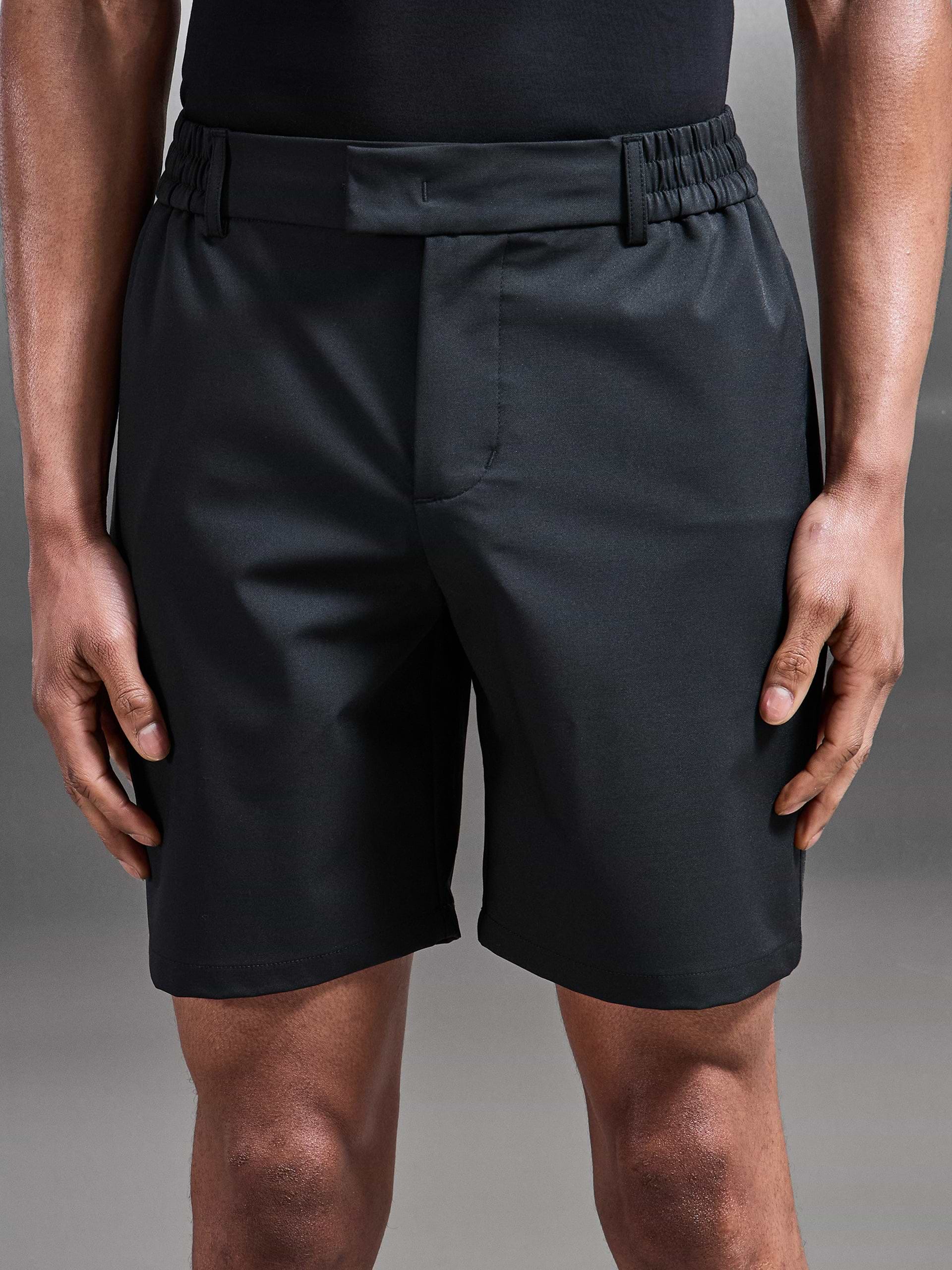 Crease Resistant Stretch Chino Short in Black