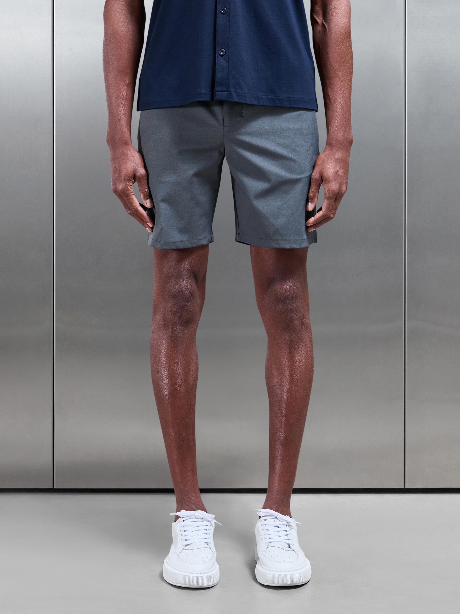 Nylon Stretch Chino Short in Grey