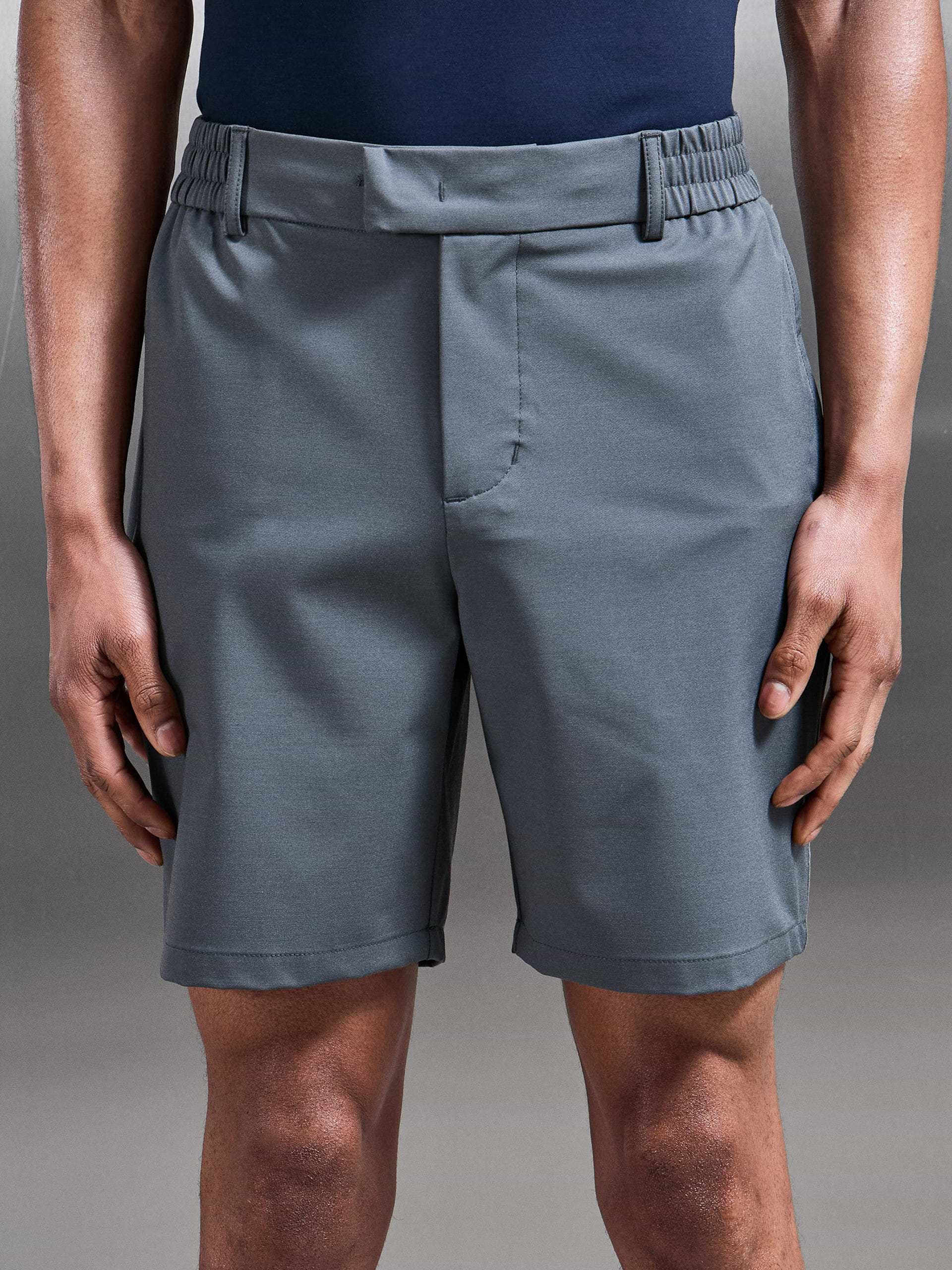Crease Resistant Stretch Chino Short in Grey