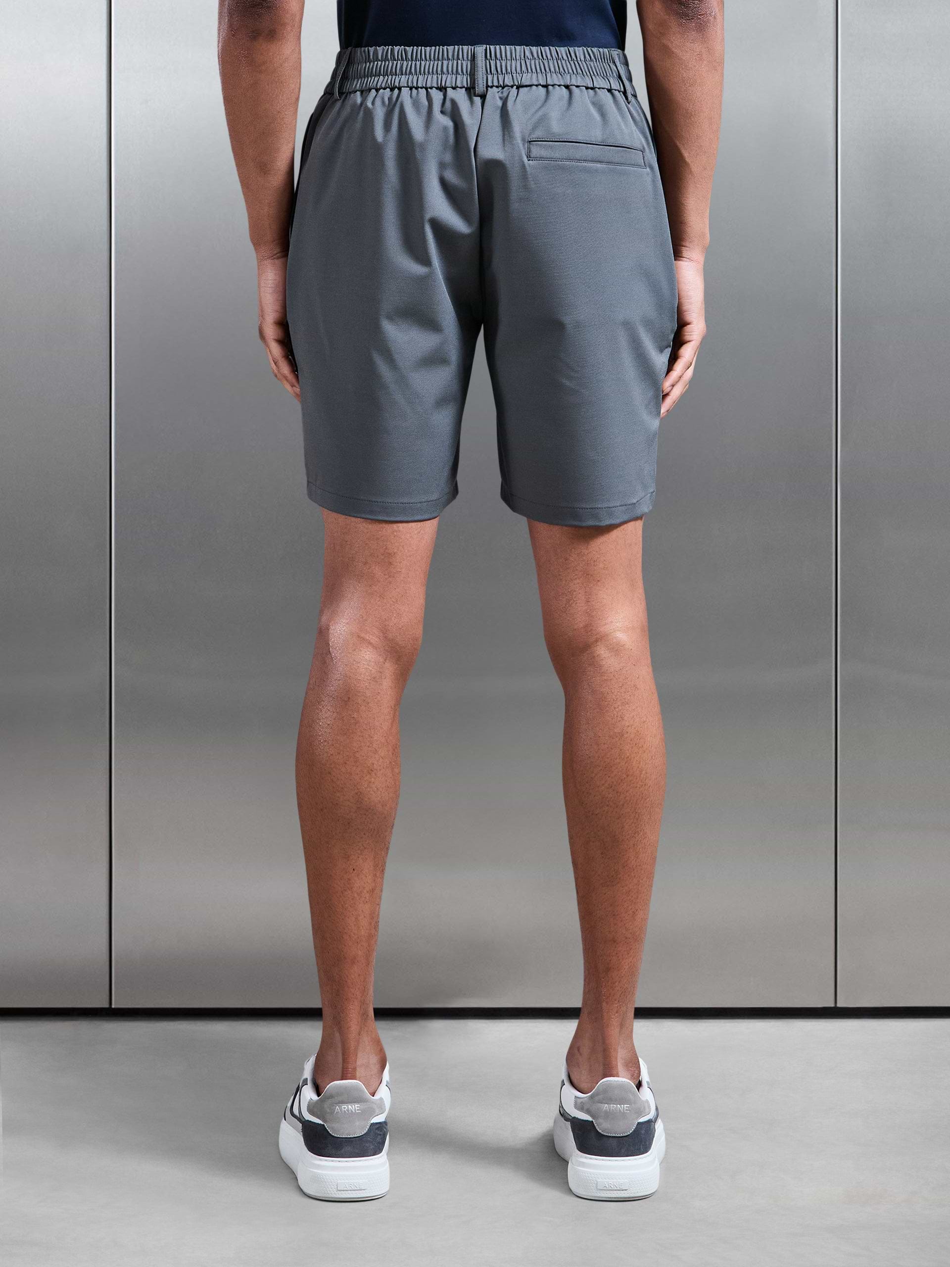 Crease Resistant Stretch Chino Short in Grey
