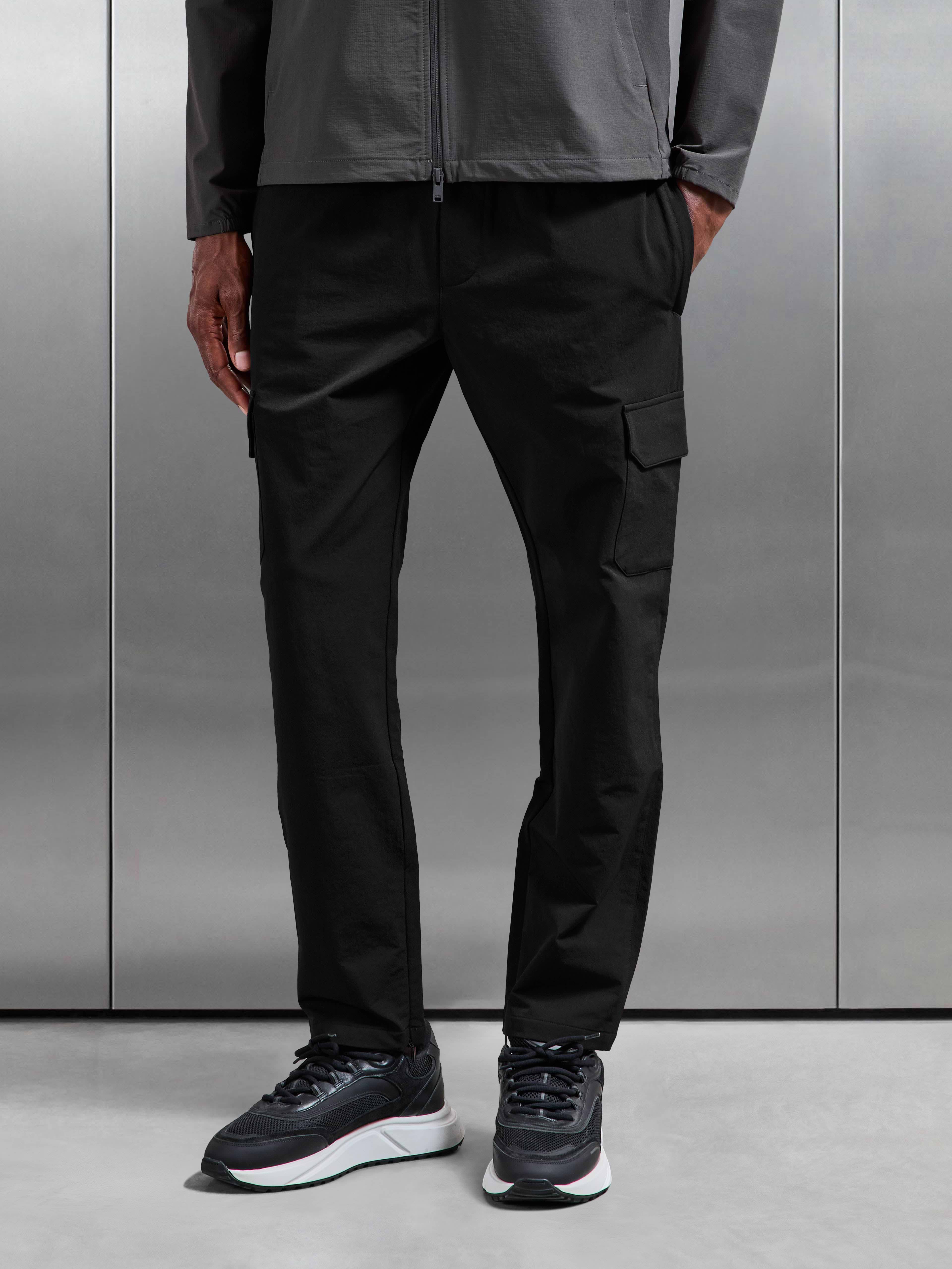 Cargo Pant in Black