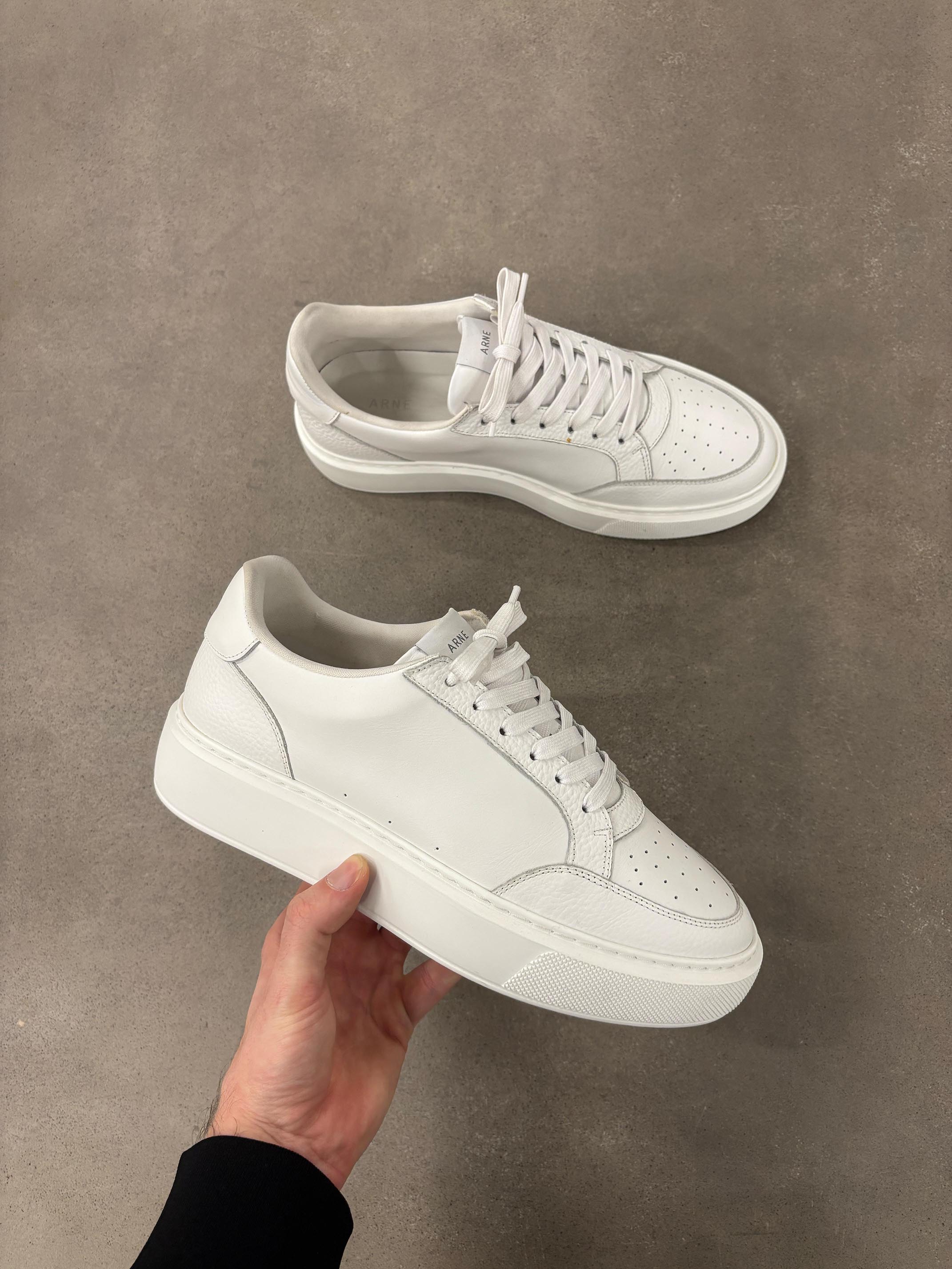 Court Trainer 2.0 in Triple White