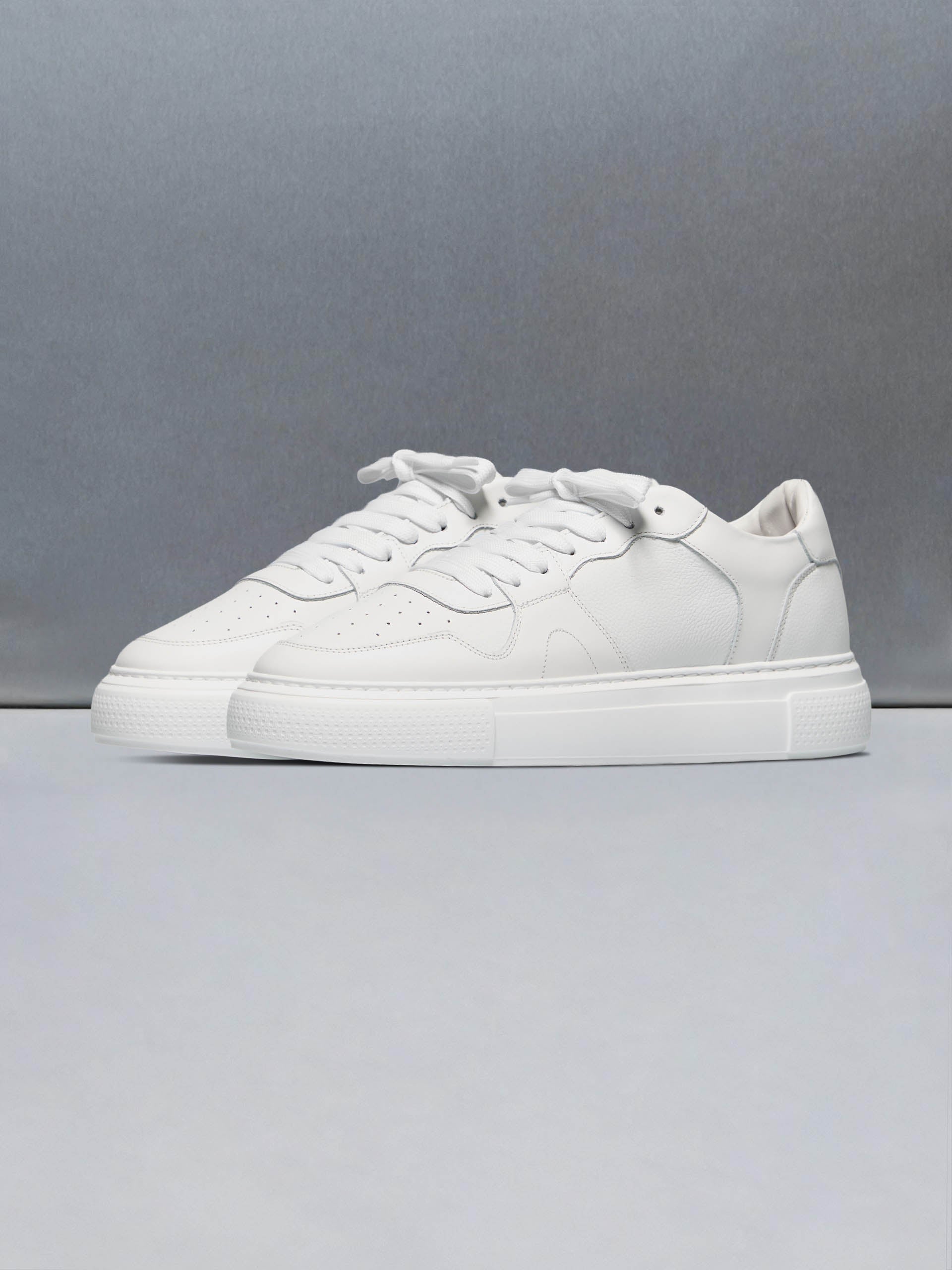 Court Trainer in Triple White
