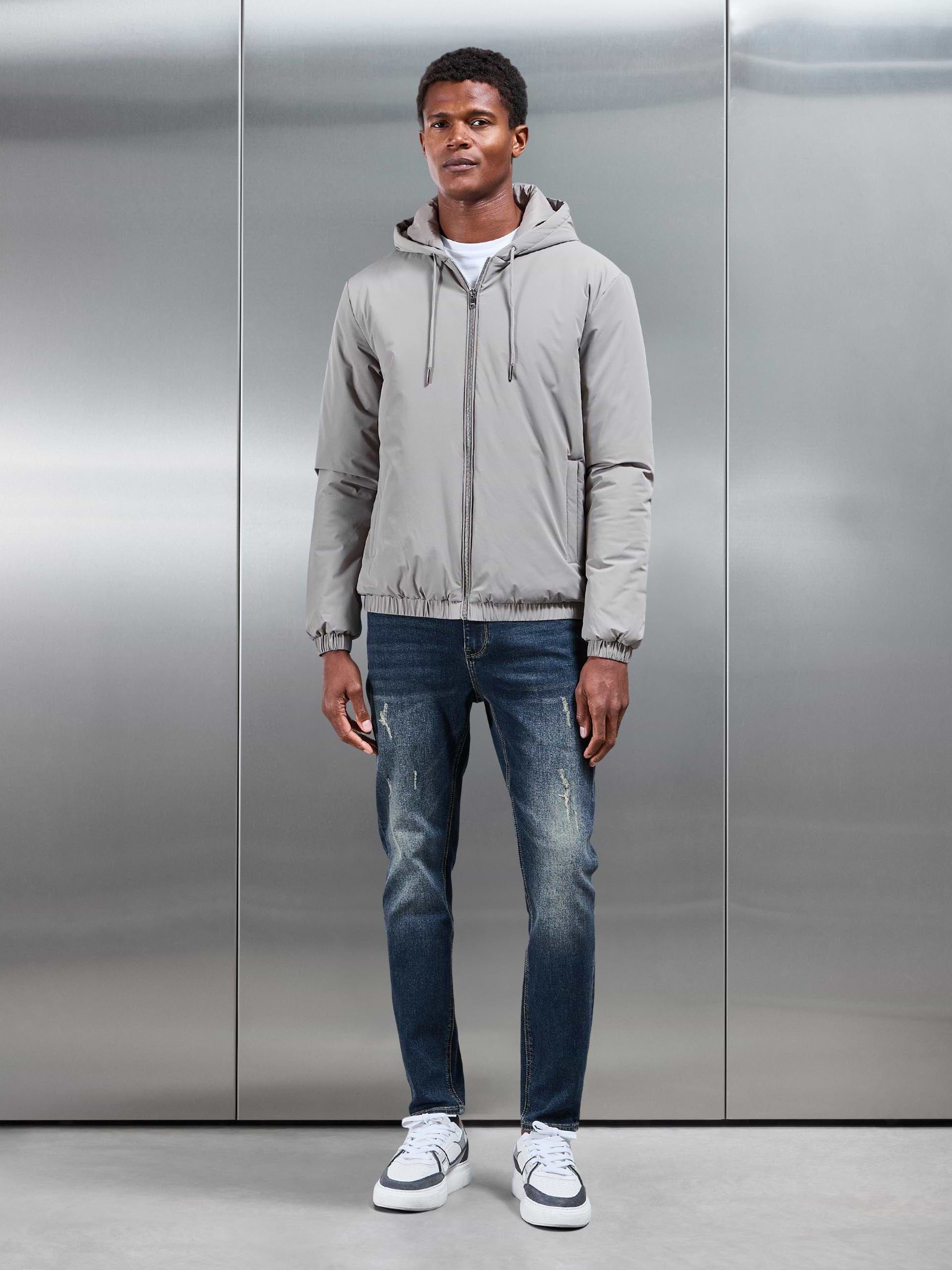 Distressed Denim Jeans in Vintage Blue