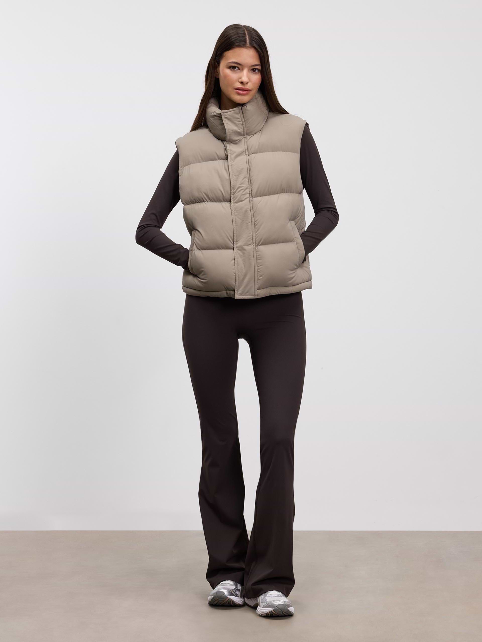 Womens Puffer Gilet in Stone