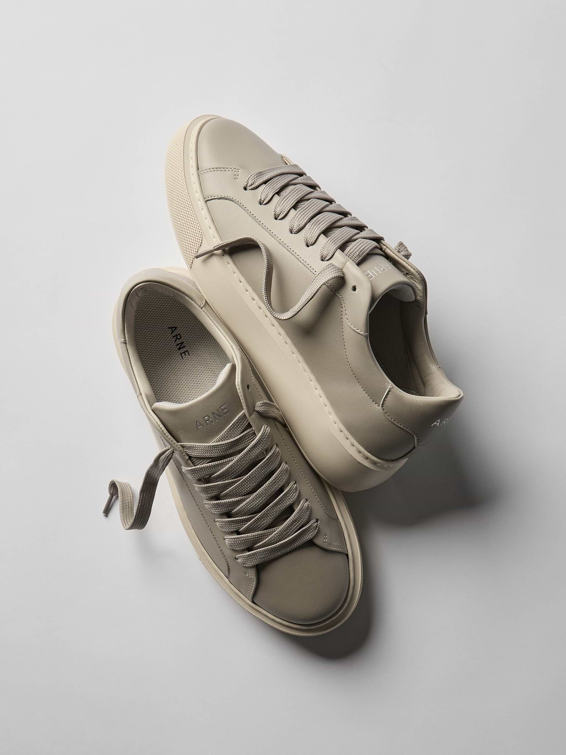 Essential Leather Trainer in Beige