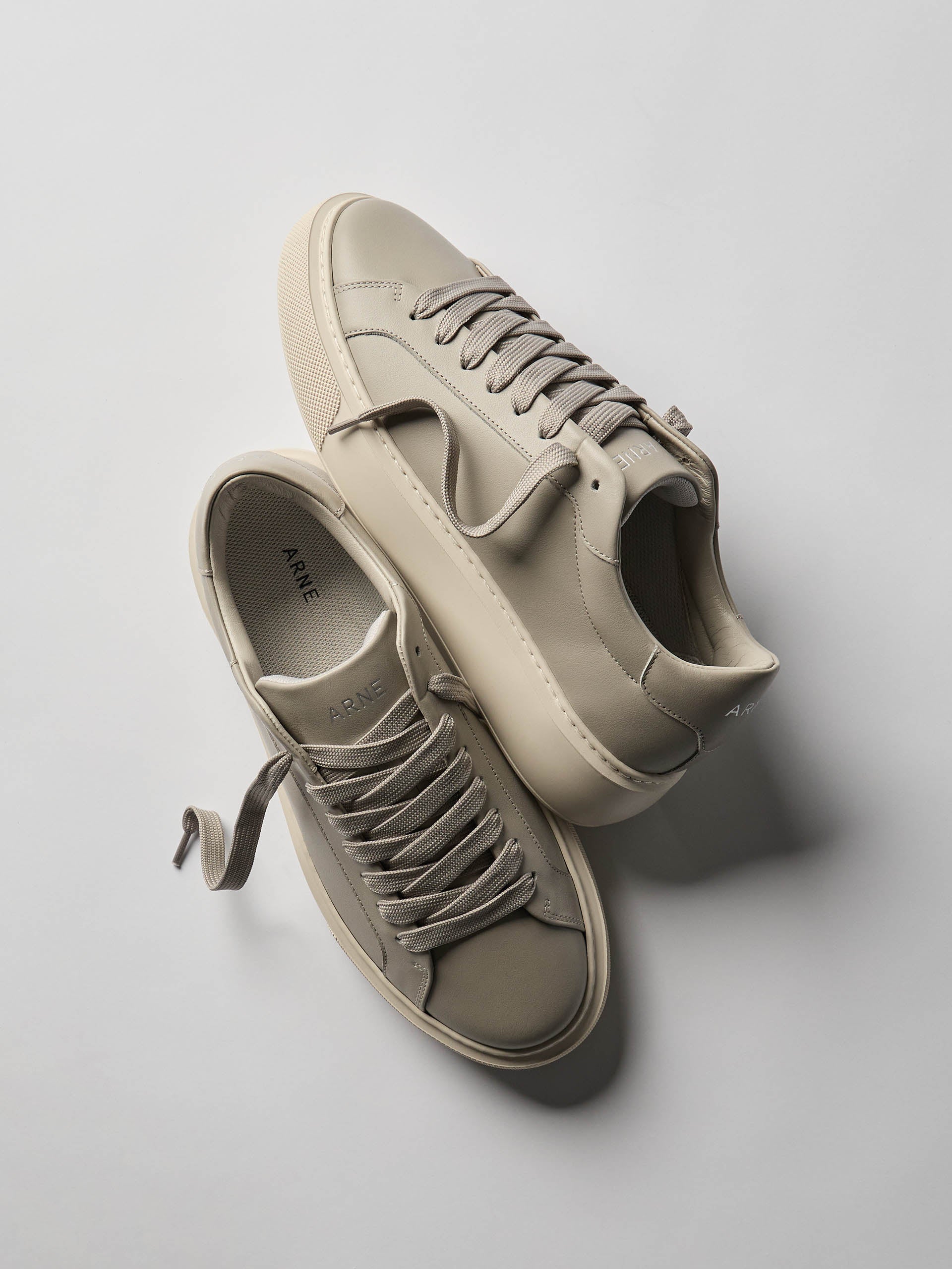 Essential Leather Trainer in Beige