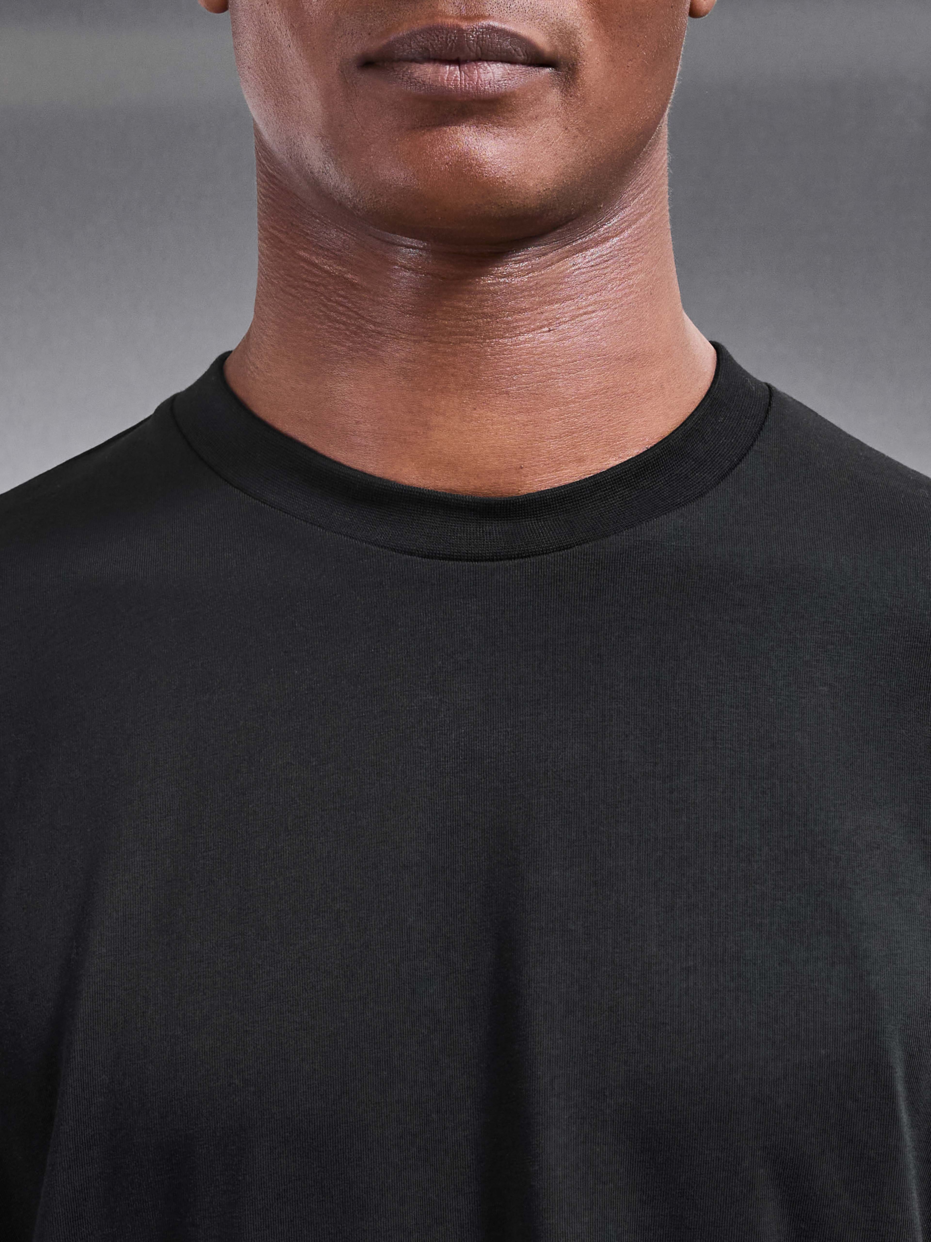 Essential Cotton Stretch Long Sleeve Relaxed T-Shirt in Black