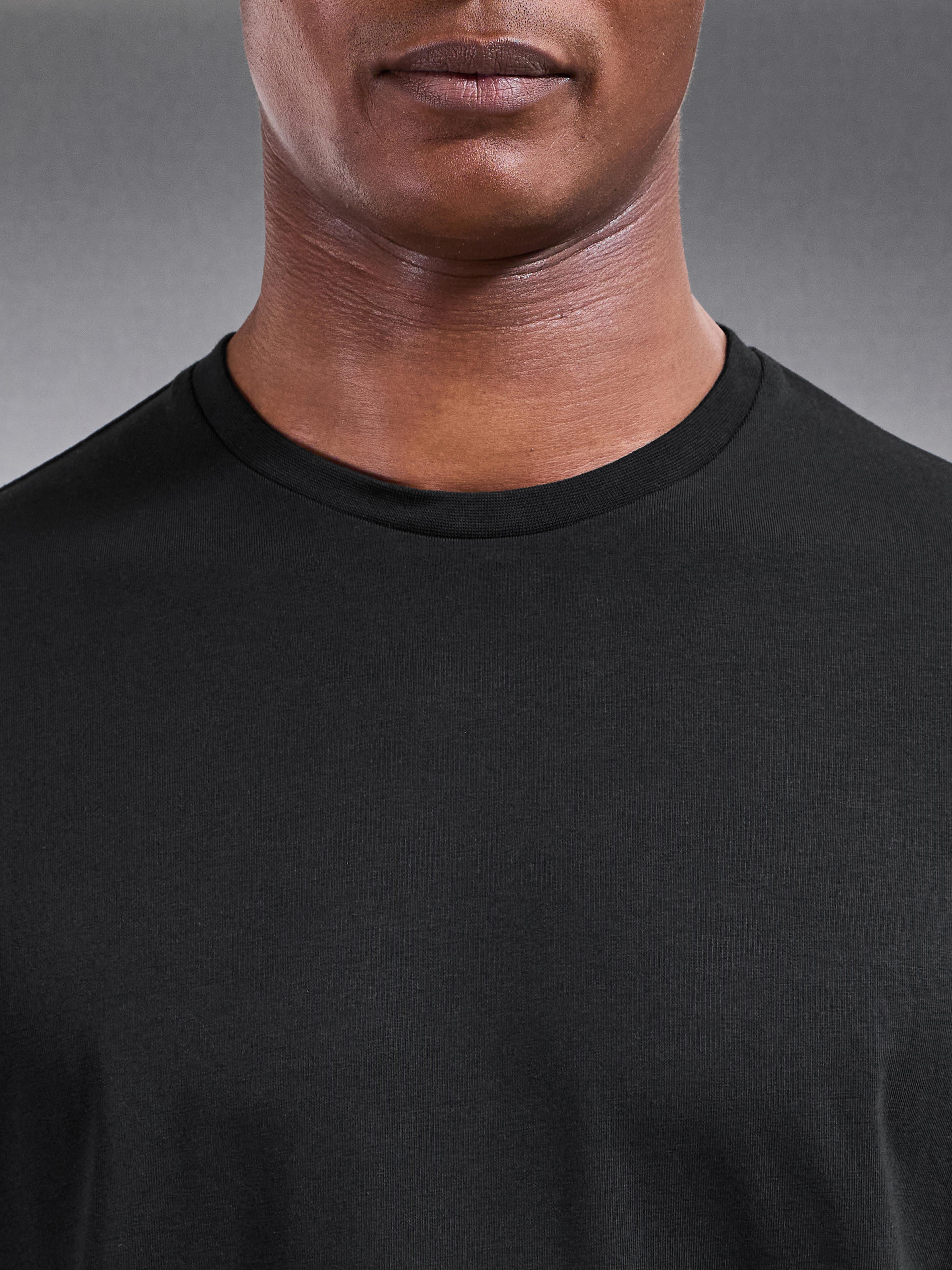 Essential Cotton Stretch Long Sleeve Slim T-Shirt in Black