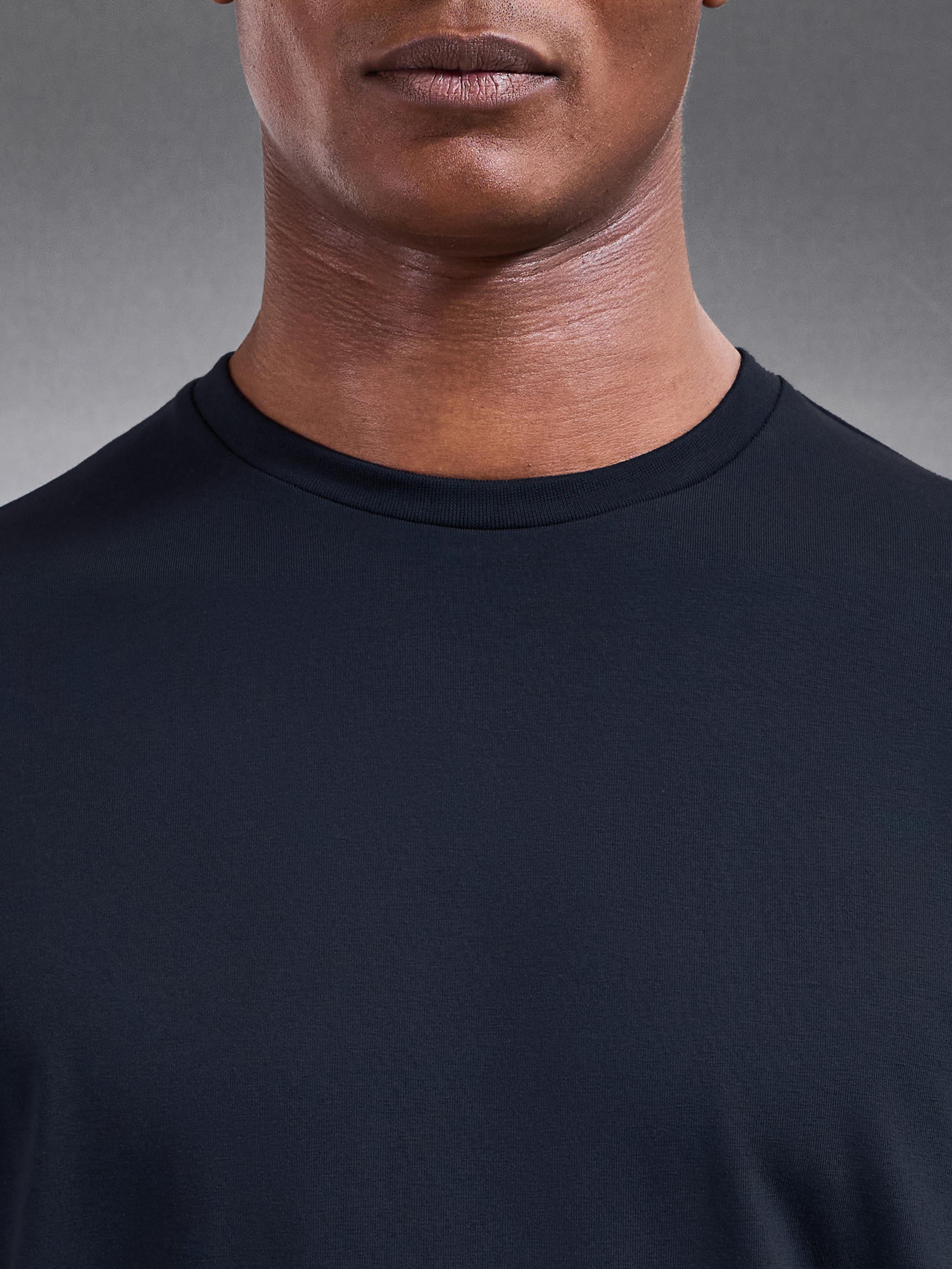 Essential Cotton Stretch Long Sleeve Slim T-Shirt in Navy
