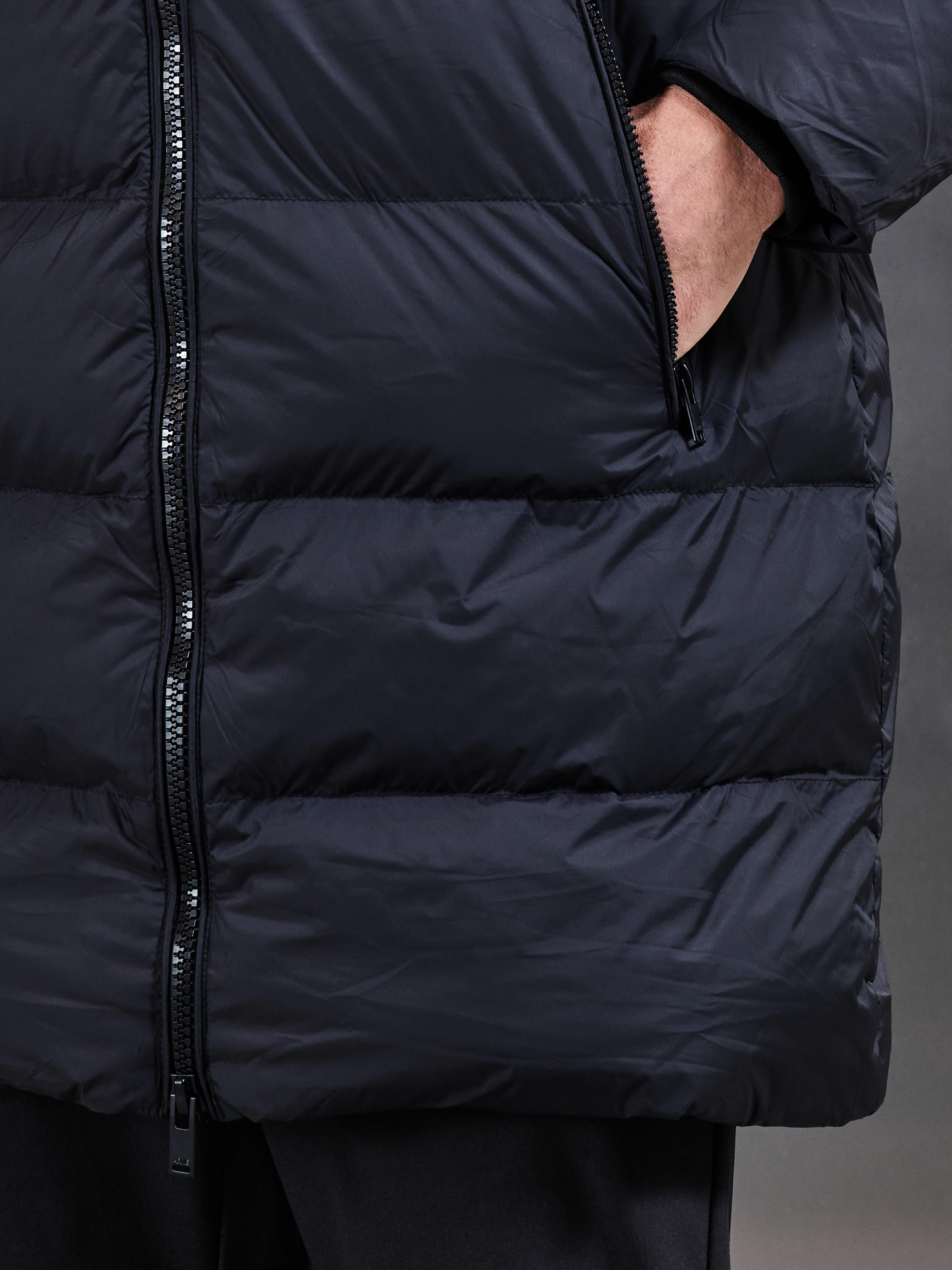 Essential Mid Length Puffer Jacket in Black