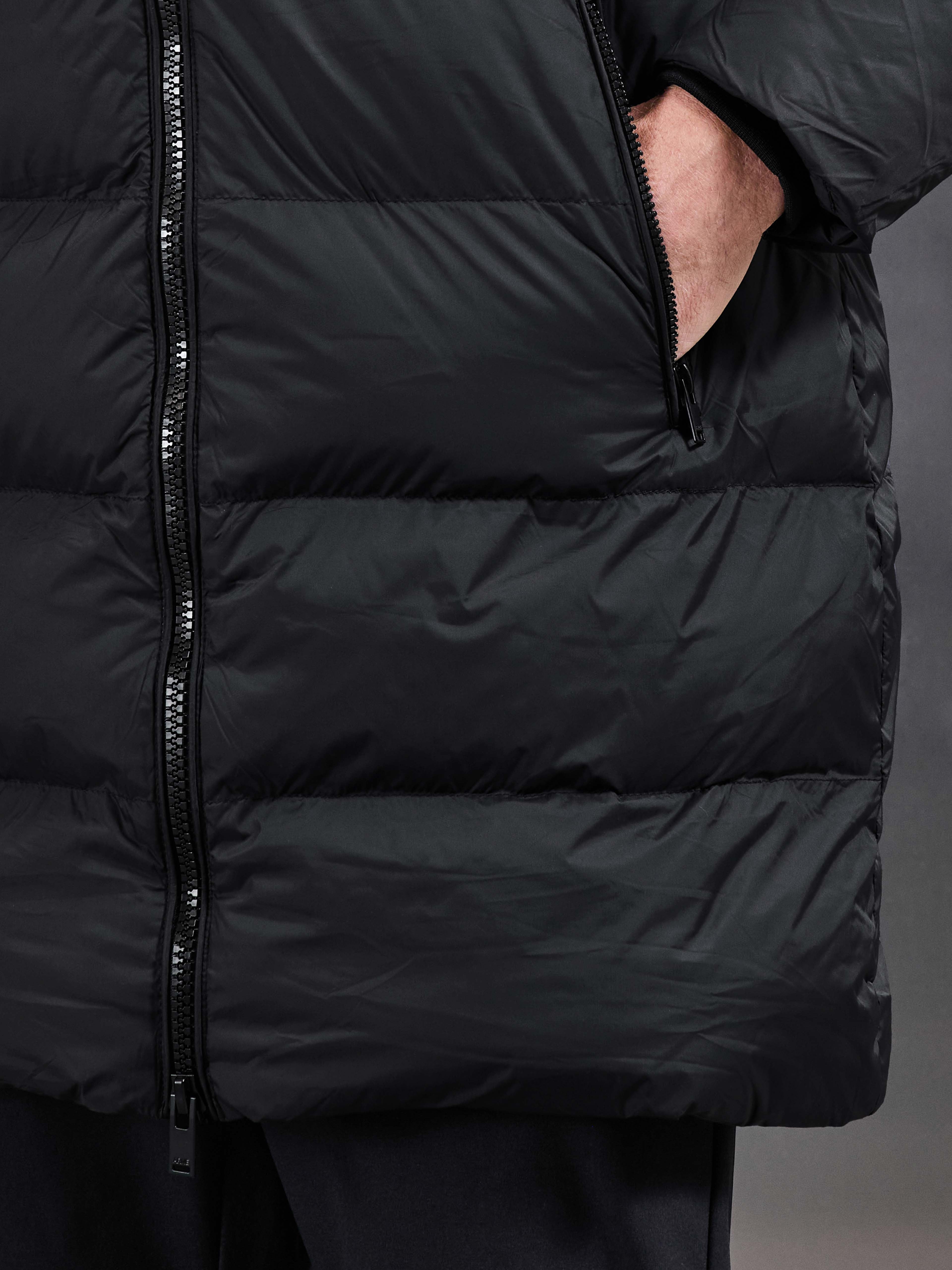 Essential Mid Length Puffer Jacket in Black