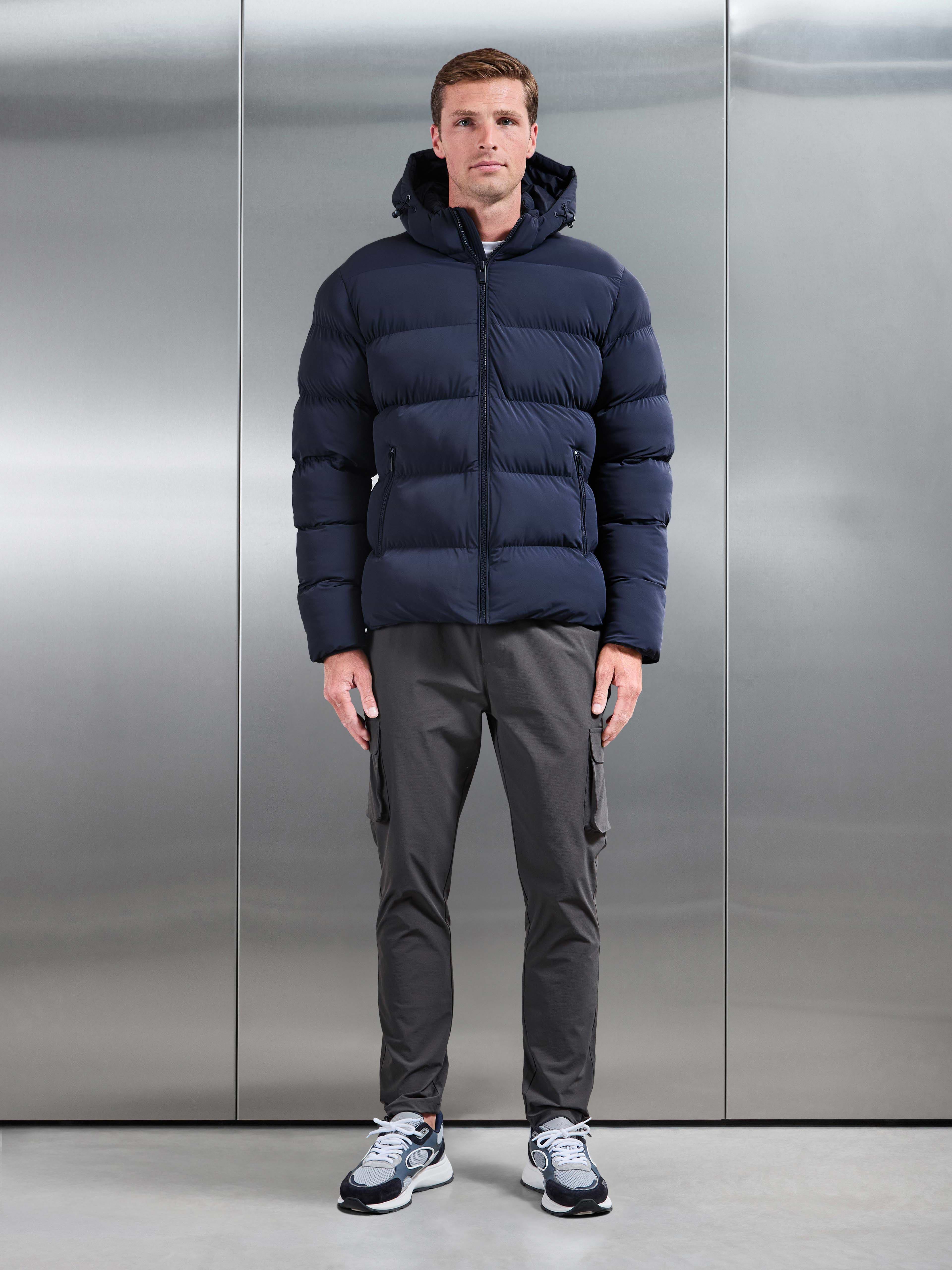 Essential Puffer Jacket in Navy