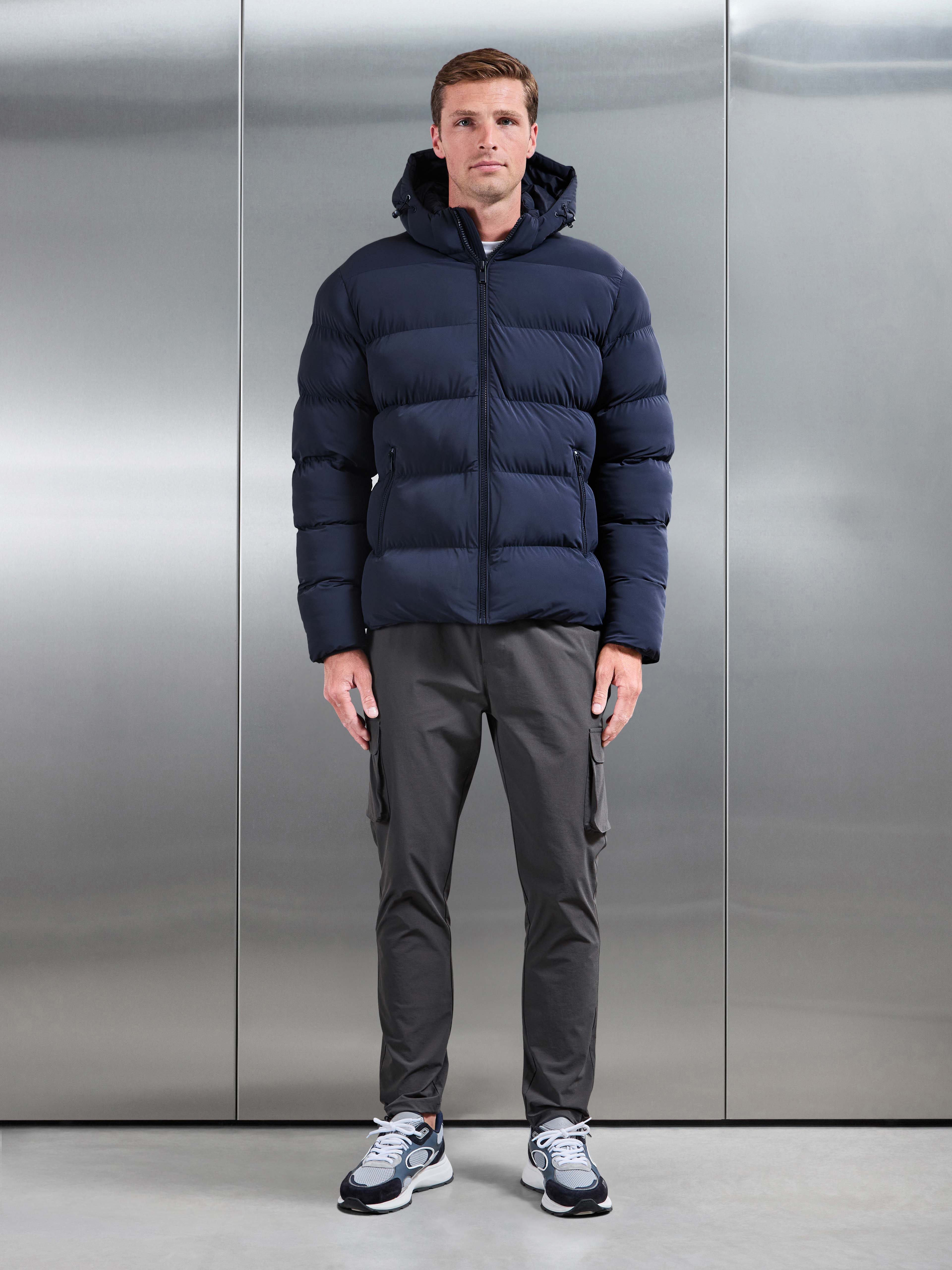 Essential Puffer Jacket in Navy