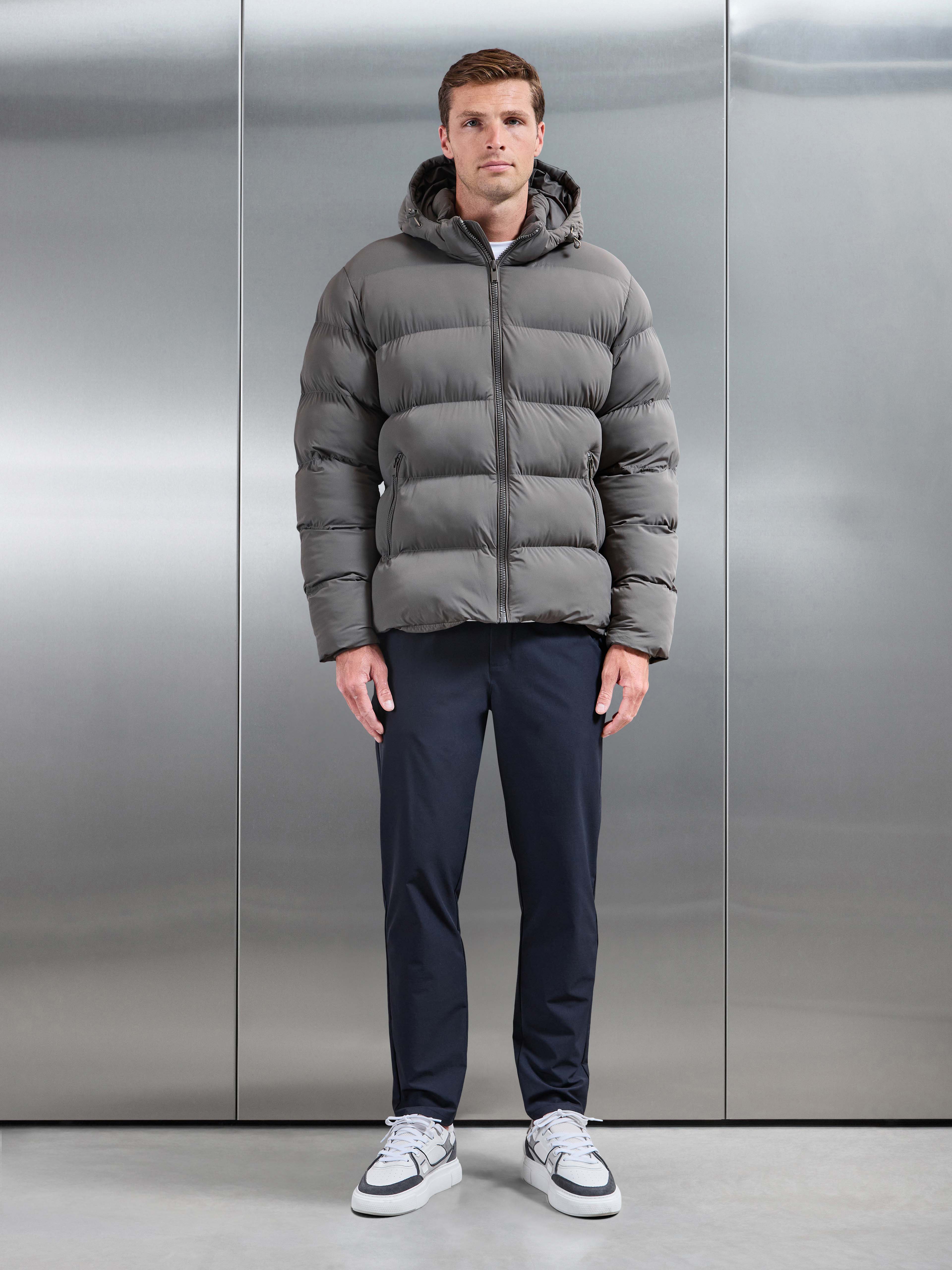 Essential Puffer Jacket in Olive