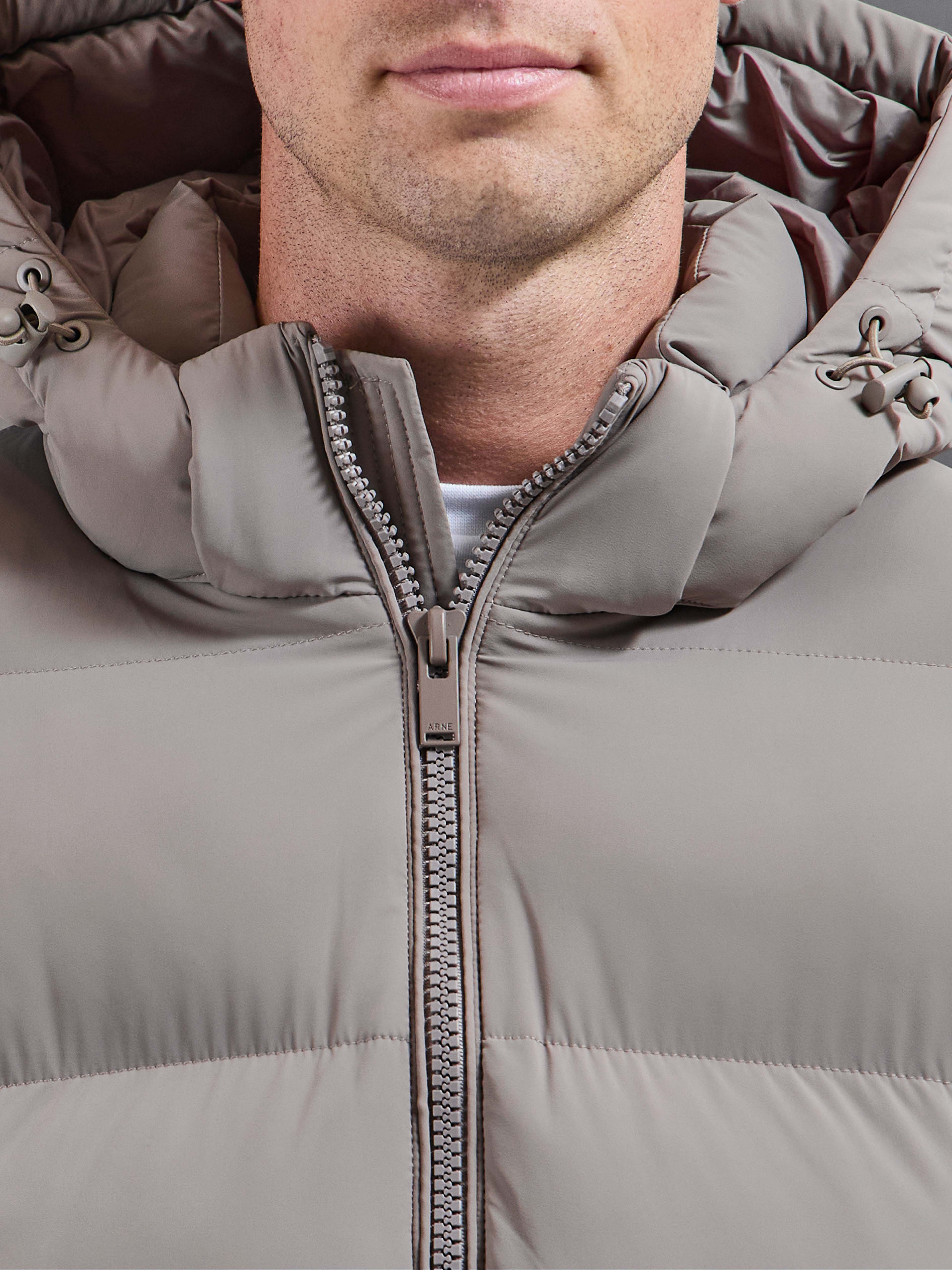 Essential Puffer Jacket in Taupe