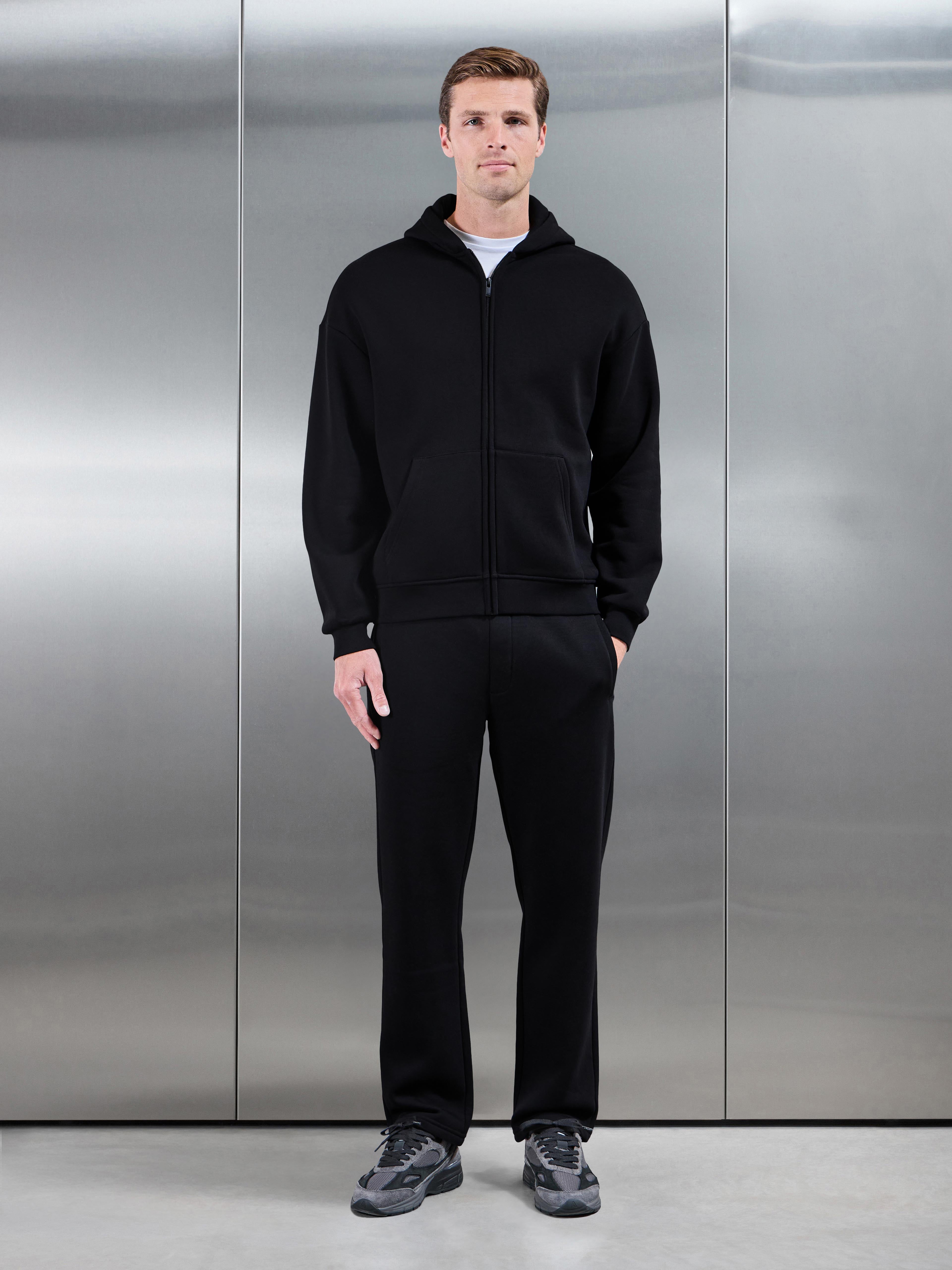 Essential Relaxed Zip Hoodie in Black