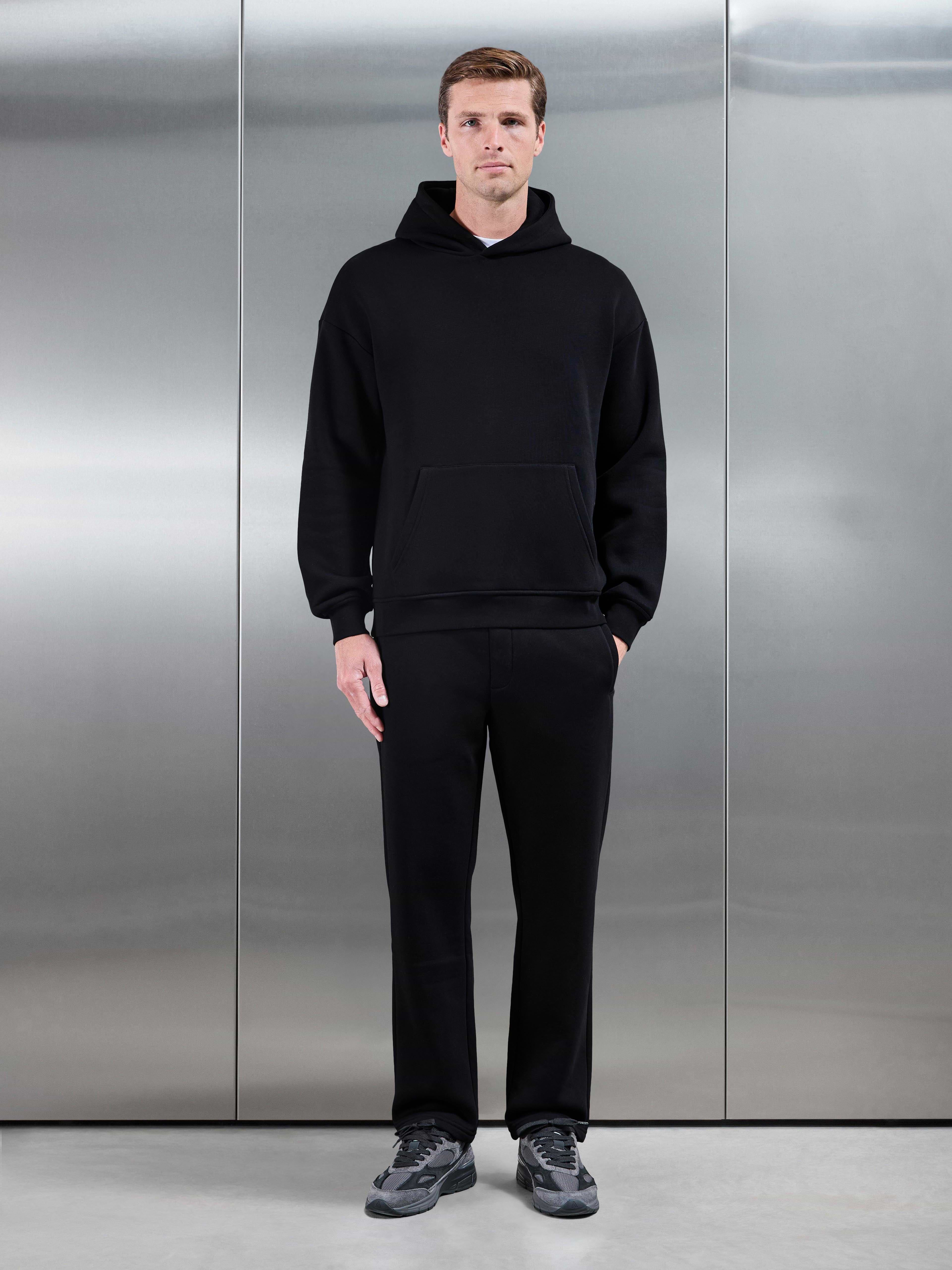Essential Straight Leg Jogger in Black