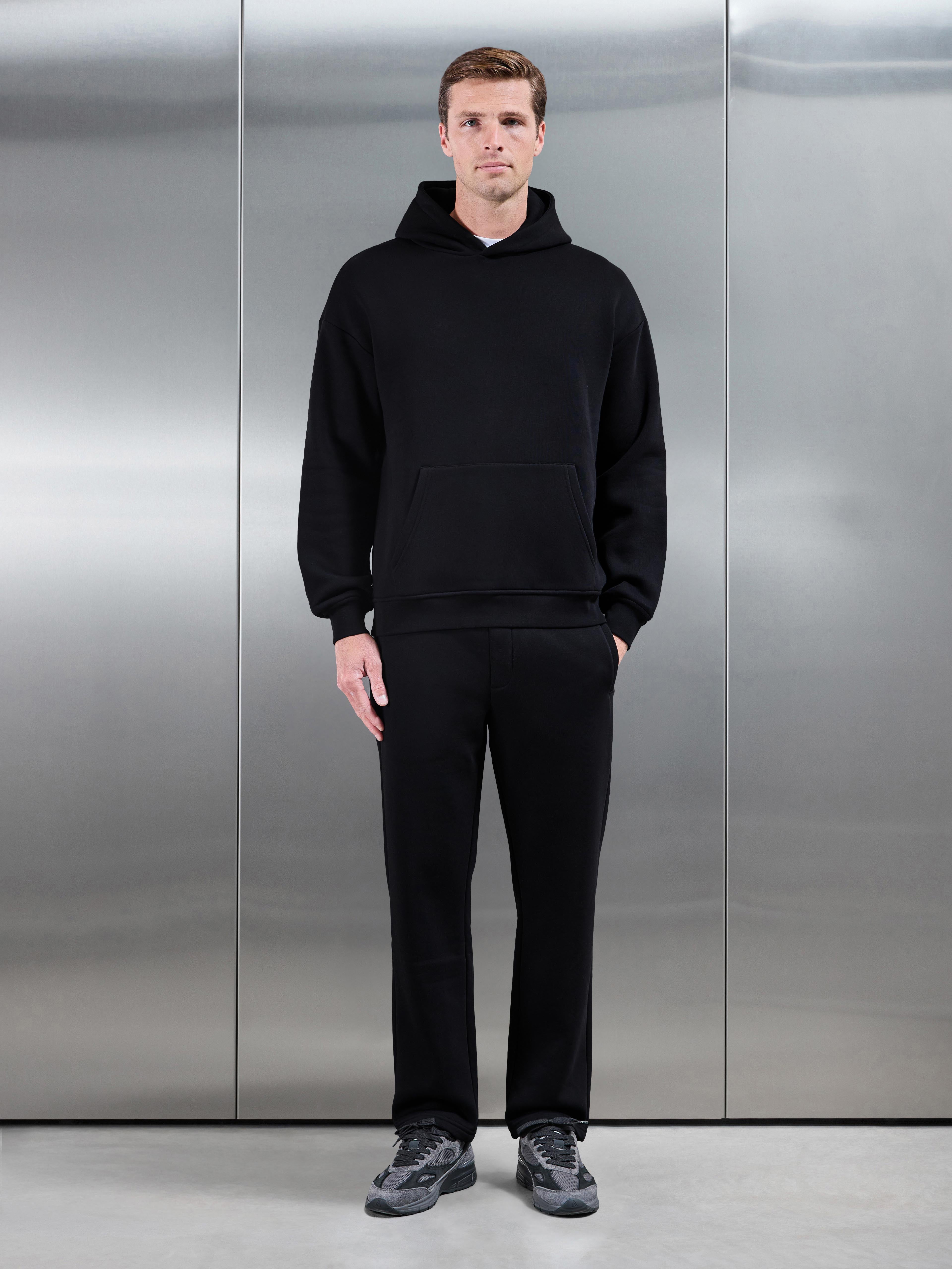 Essential Straight Leg Jogger in Black