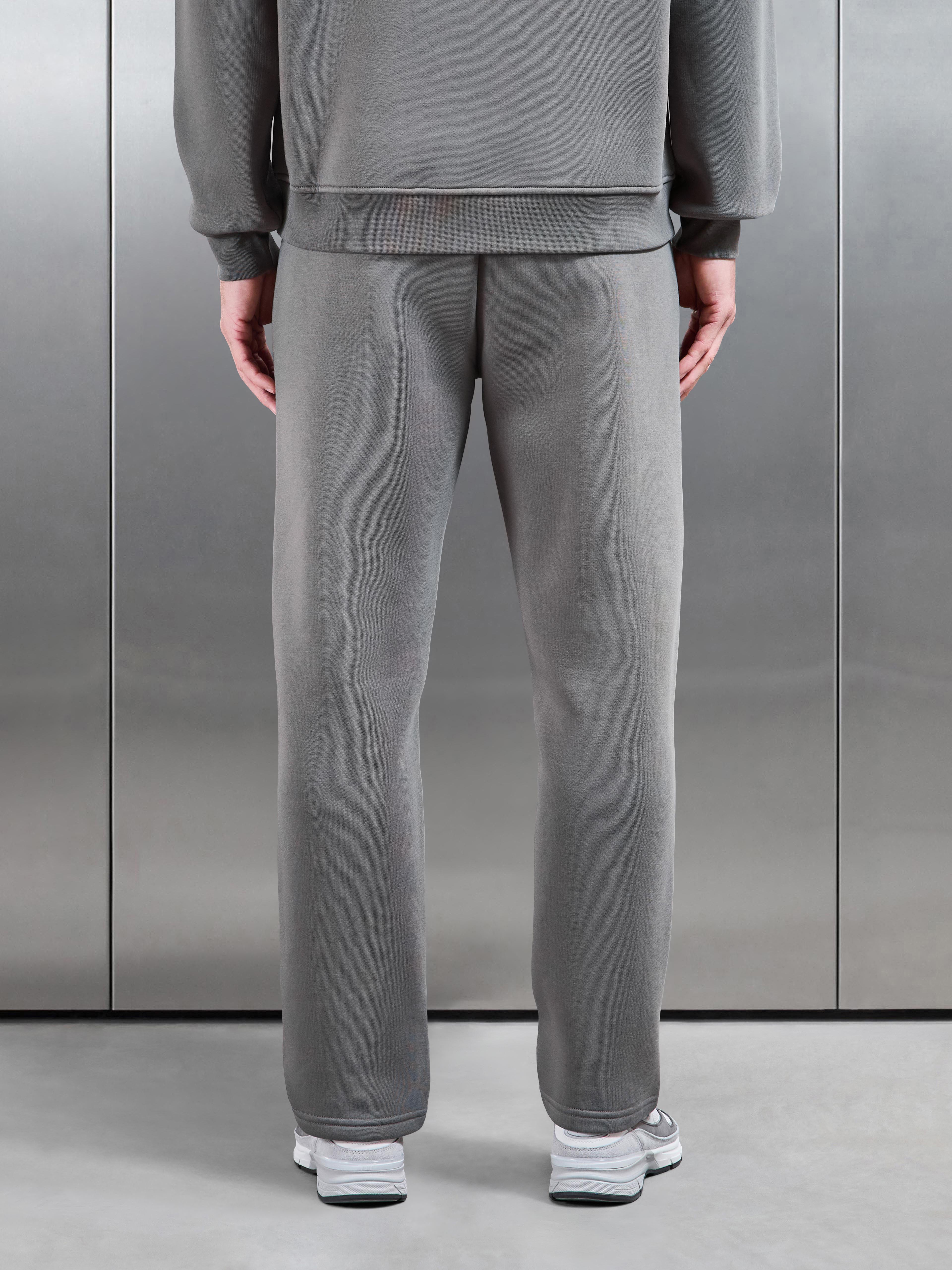 Essential Straight Leg Jogger in Grey