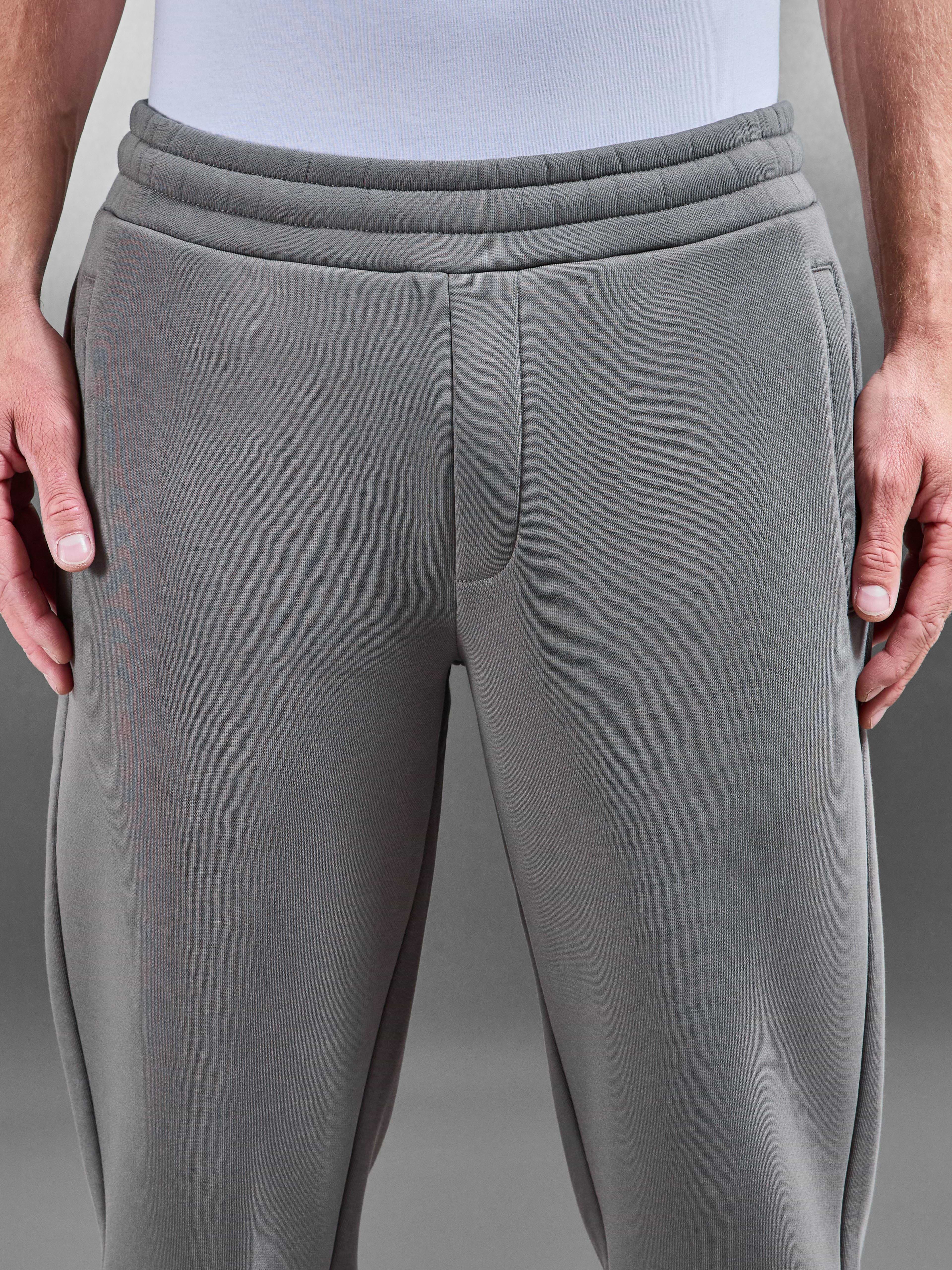 Essential Straight Leg Jogger in Grey