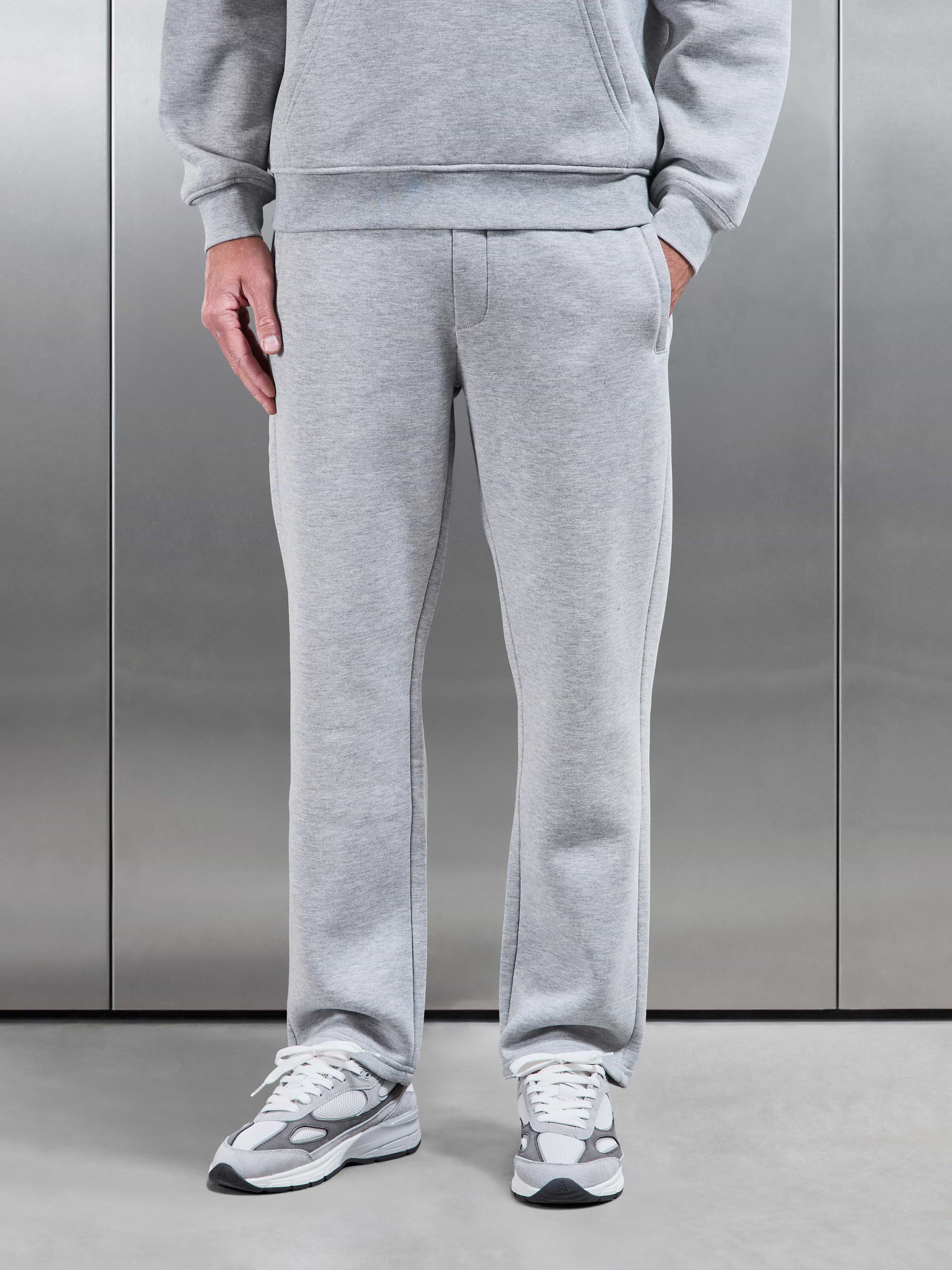 Essential Straight Leg Jogger in Marl Grey