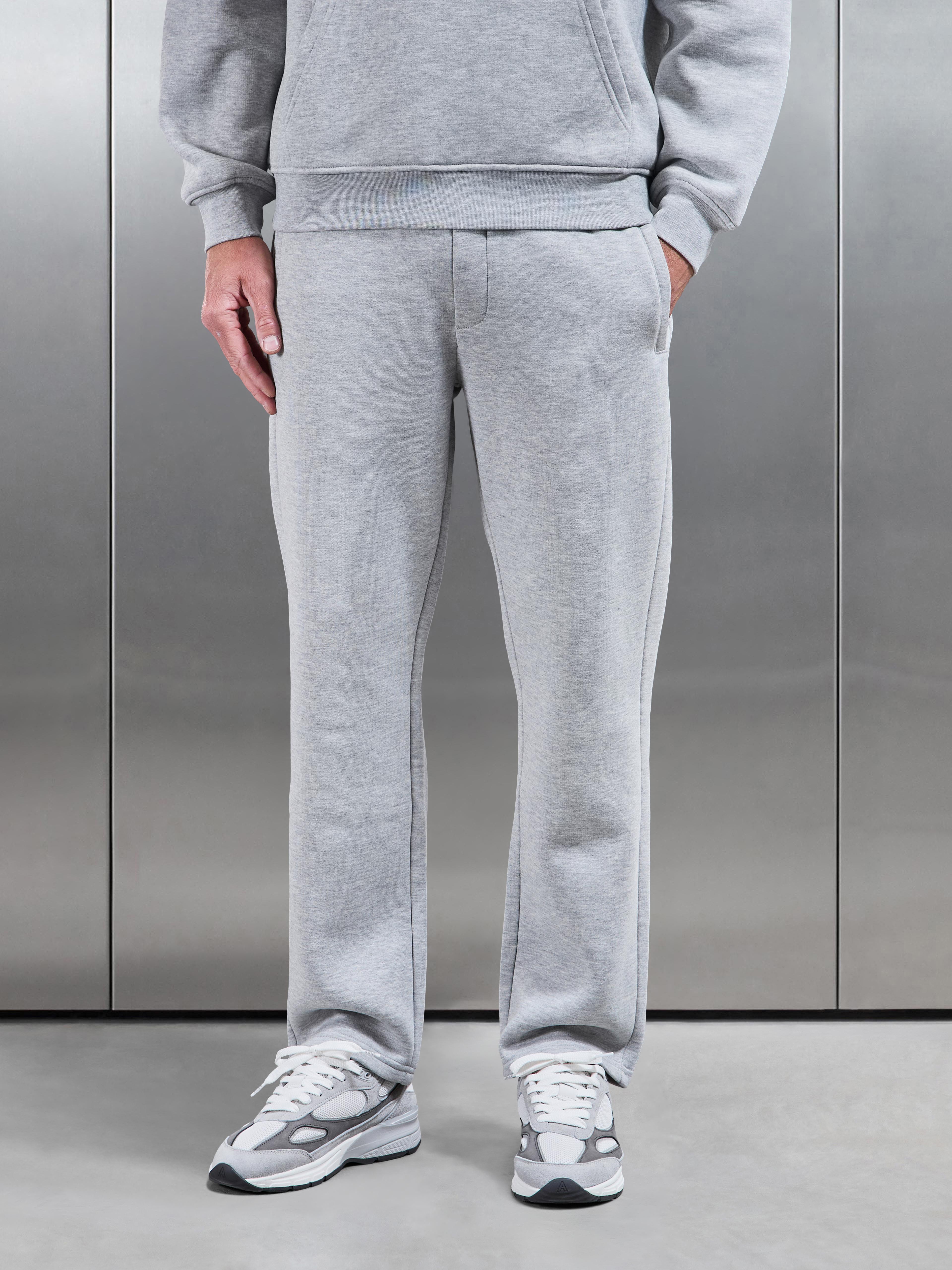 Essential Straight Leg Jogger in Marl Grey