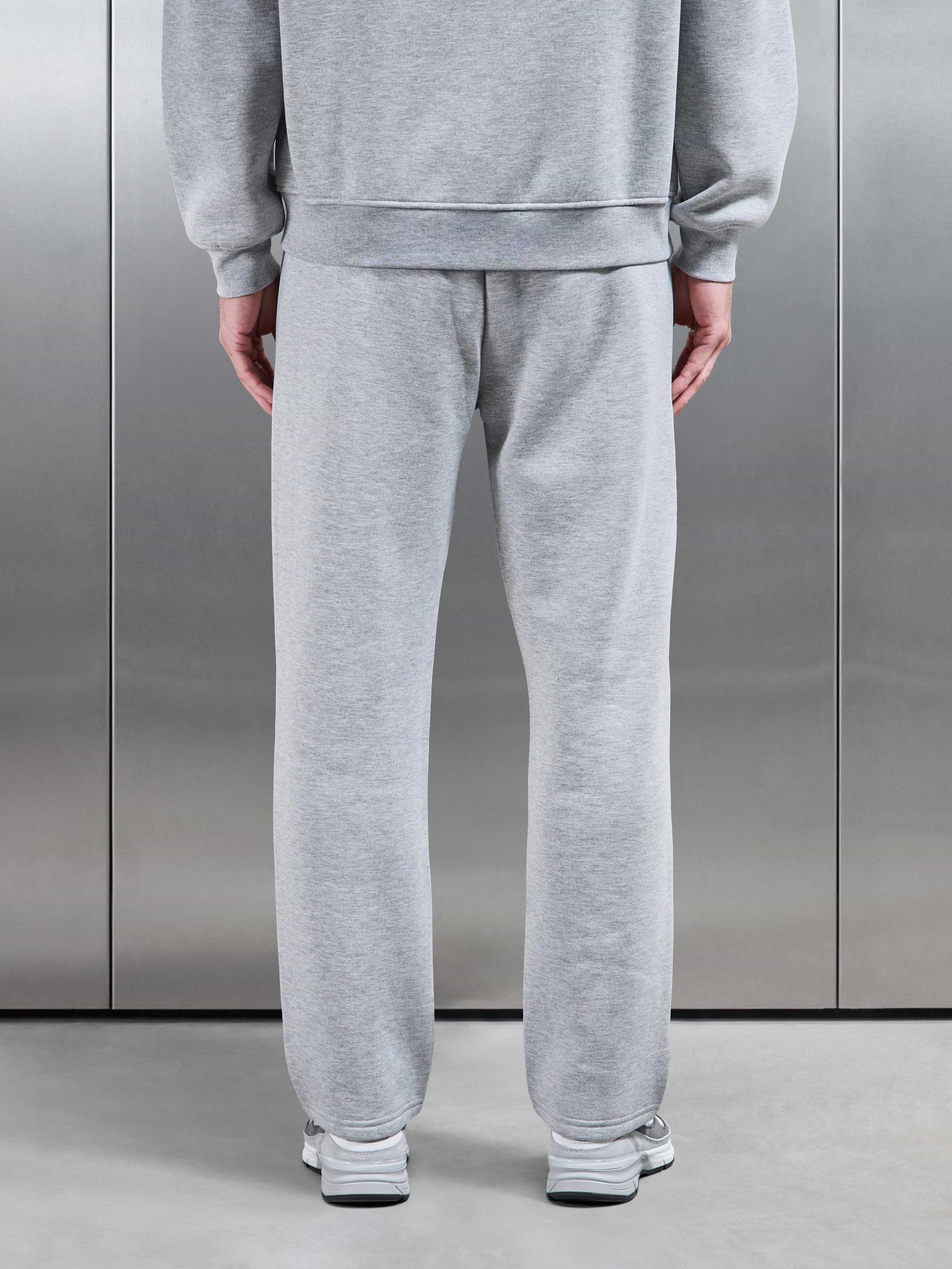 Essential Straight Leg Jogger in Marl Grey