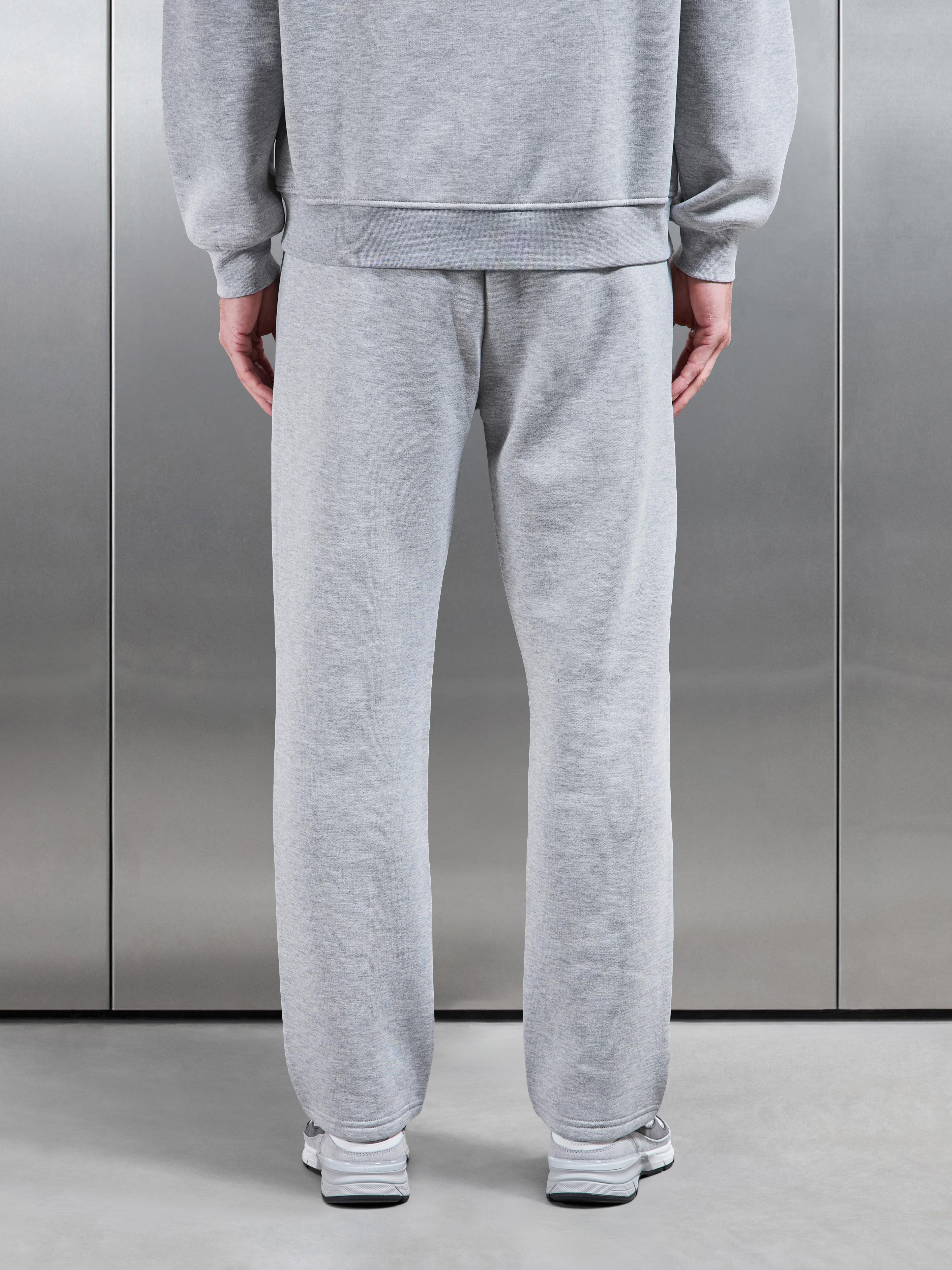 Essential Straight Leg Jogger in Marl Grey