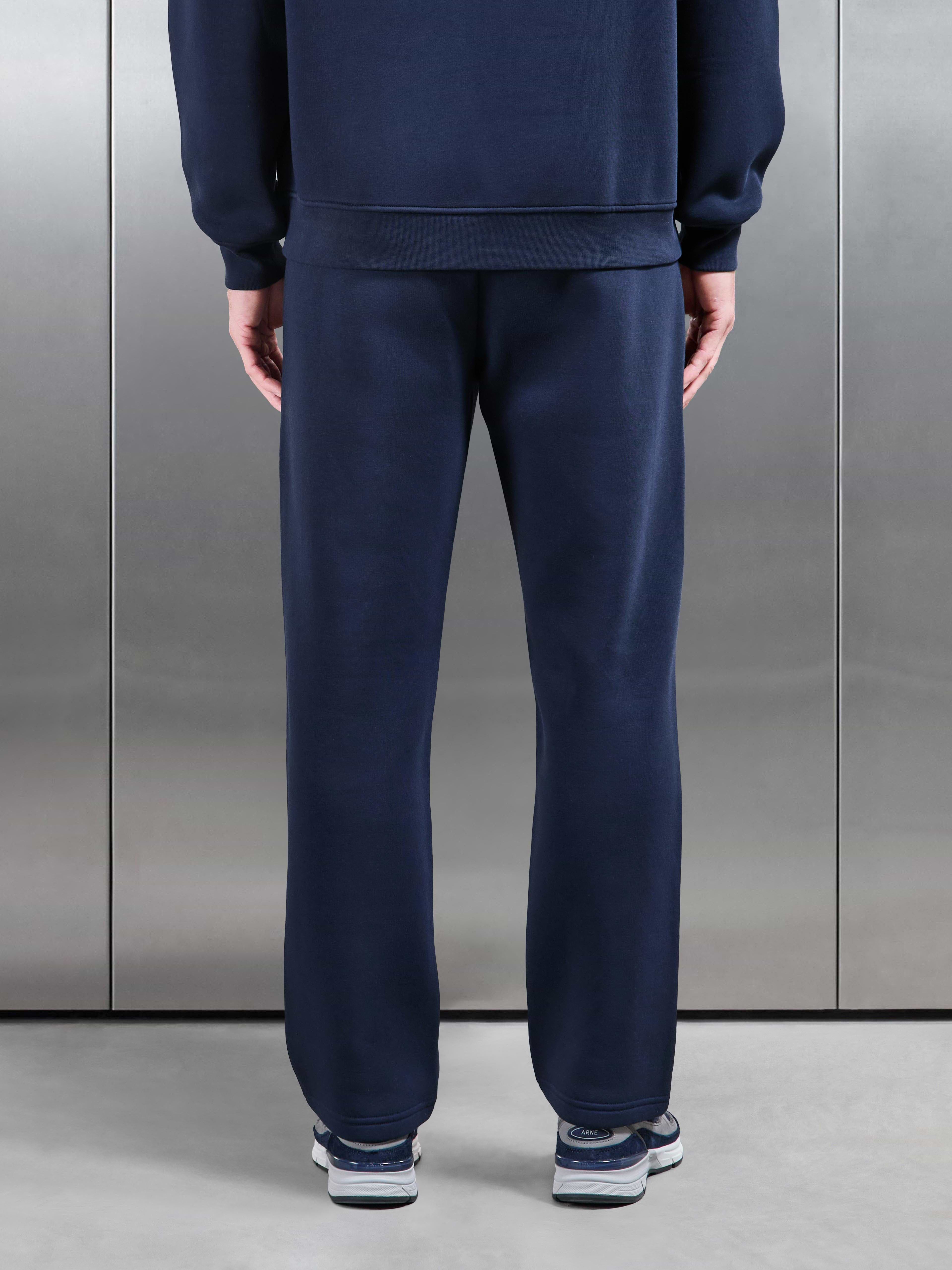 Essential Straight Leg Jogger in Navy