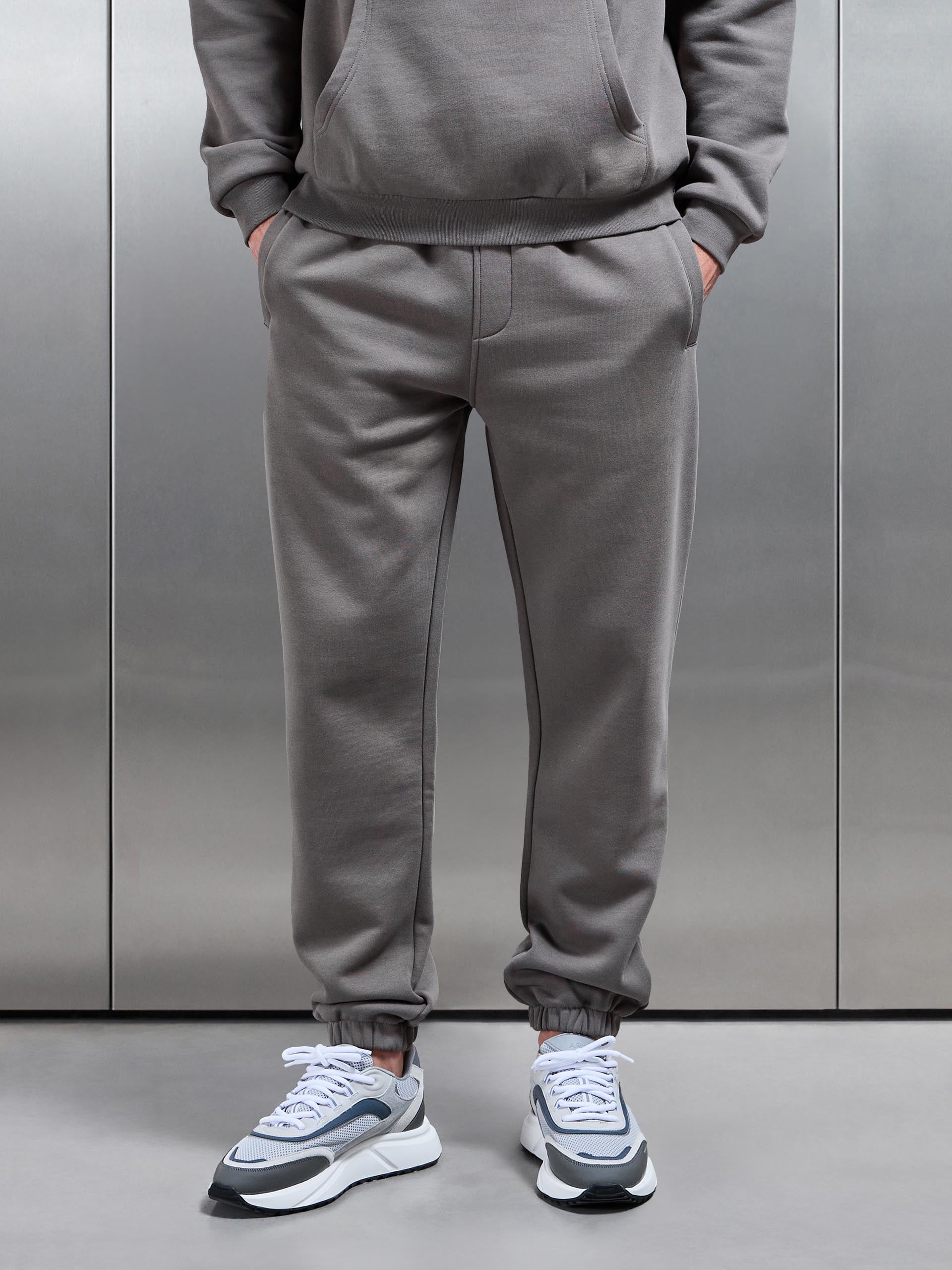 Essential Relaxed Fit Cuffed Jogger in Grey